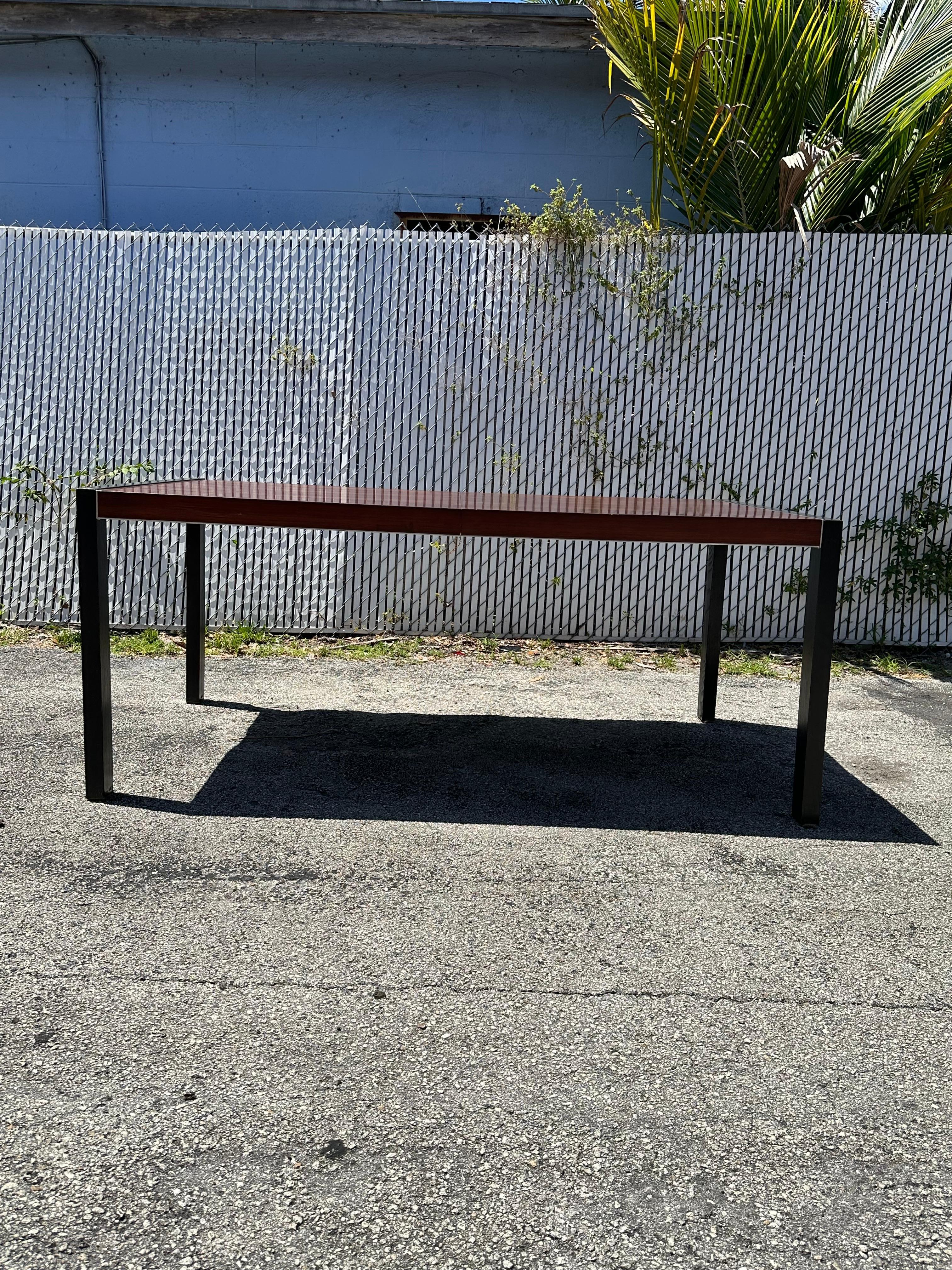 Mid-Century Modern 1980s John Stuart Rosewood Crome Extended Dining Table For Sale