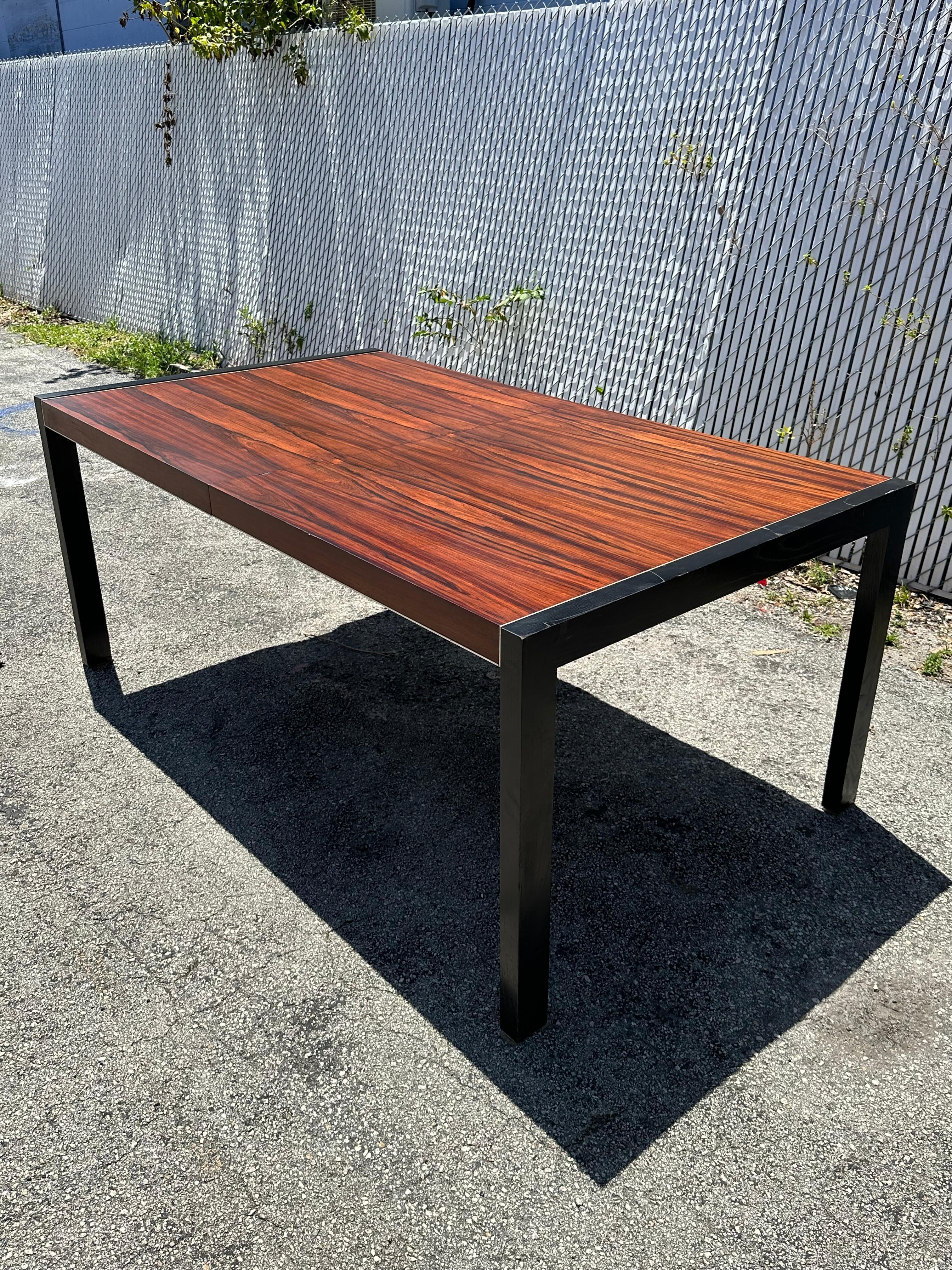 American 1980s John Stuart Rosewood Crome Extended Dining Table For Sale