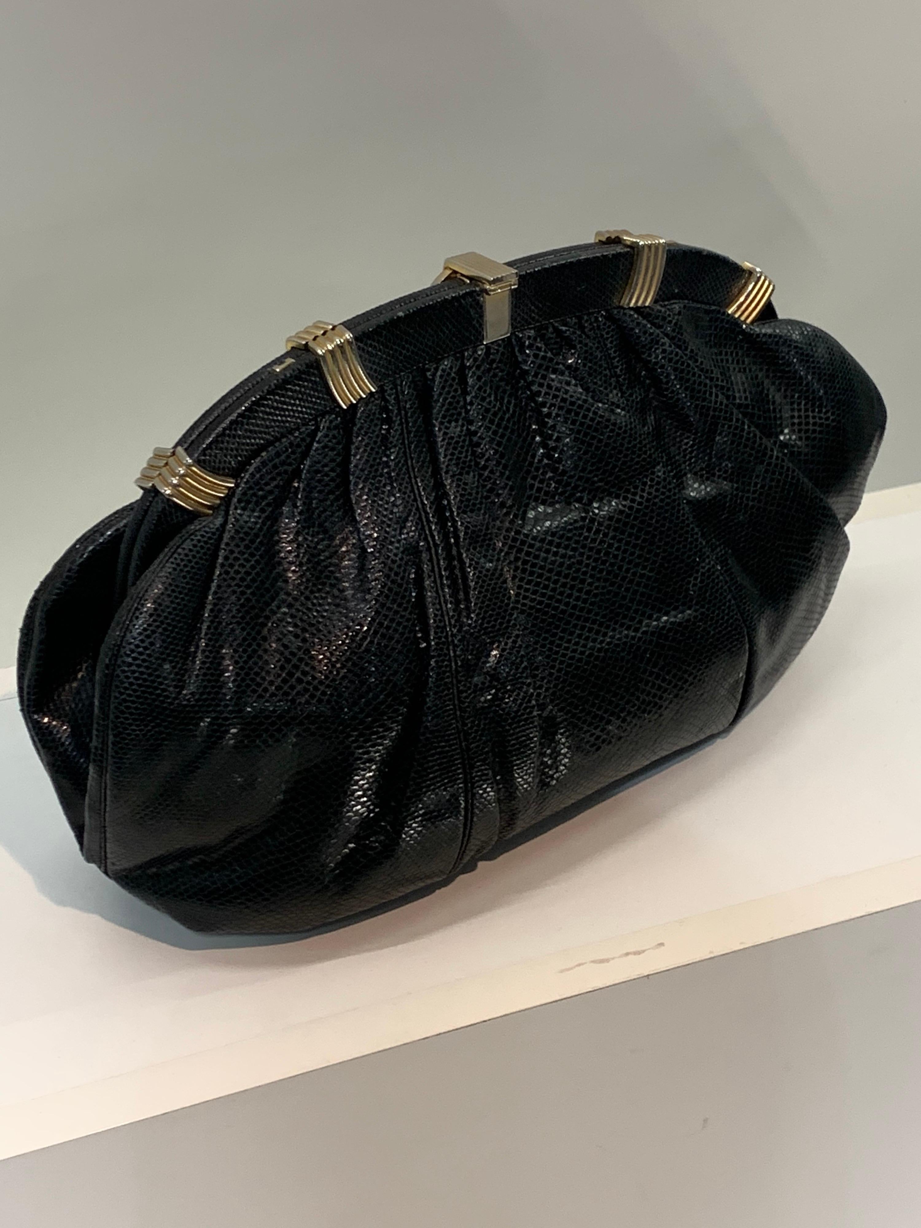 1980s Judith Leiber Black Lizard Convertible Clutch Handbag w/ Obsidian Cameo For Sale 5
