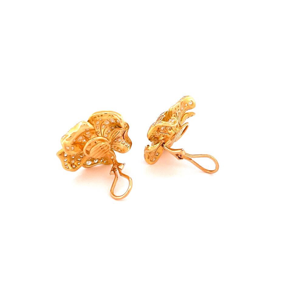 1980's Julius Cohen 18k Gelbgold Boregaard Blume Diamant-Ohrringe (Moderne) im Angebot