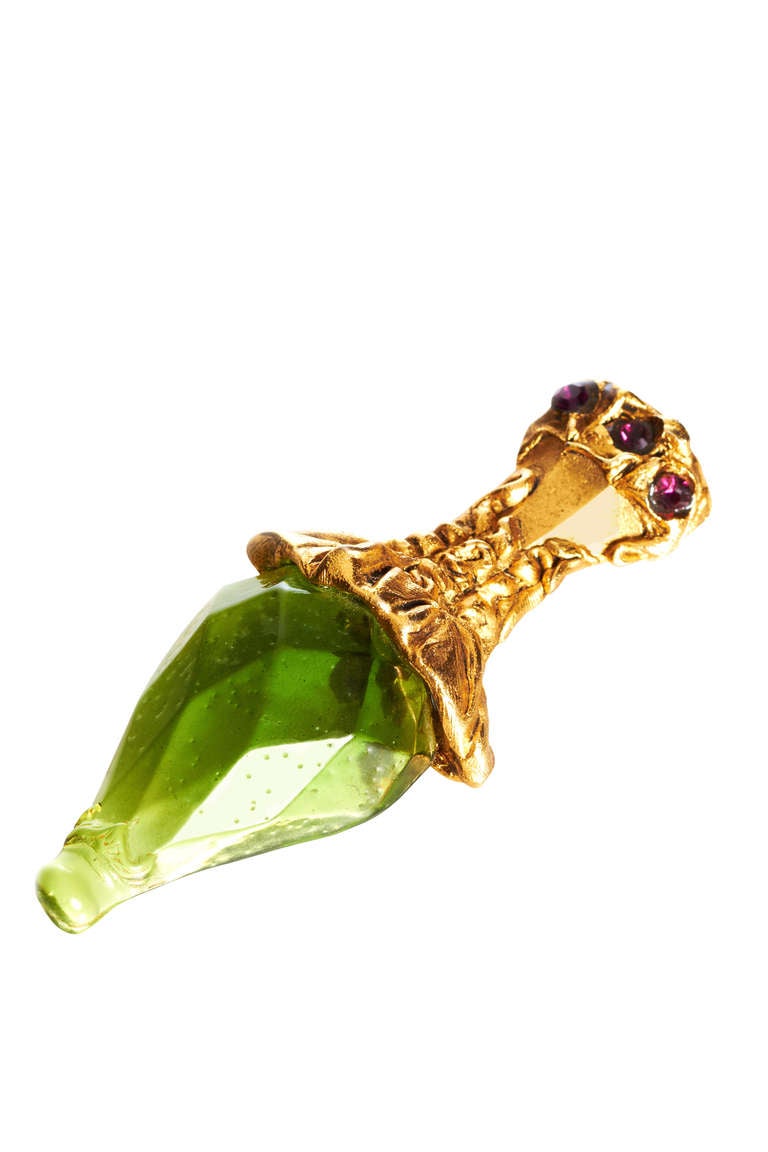 1980’s Kalinger French Couture Large Gold Torch Brooch In Excellent Condition For Sale In London, GB