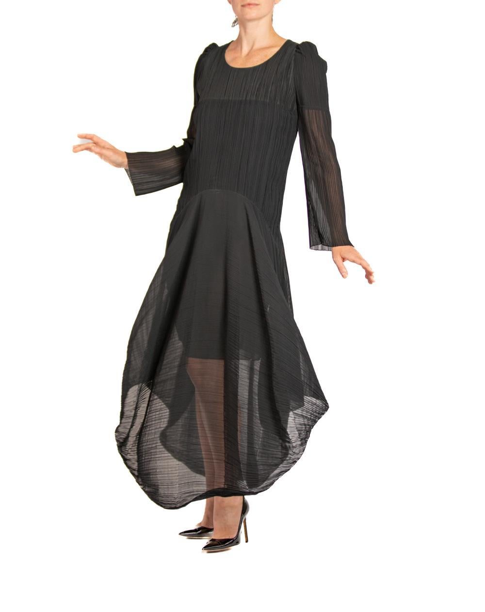 1980S KARL LAGERFELD CHLOE Black Pleated Chiffon Dress With Sleeves For Sale 1
