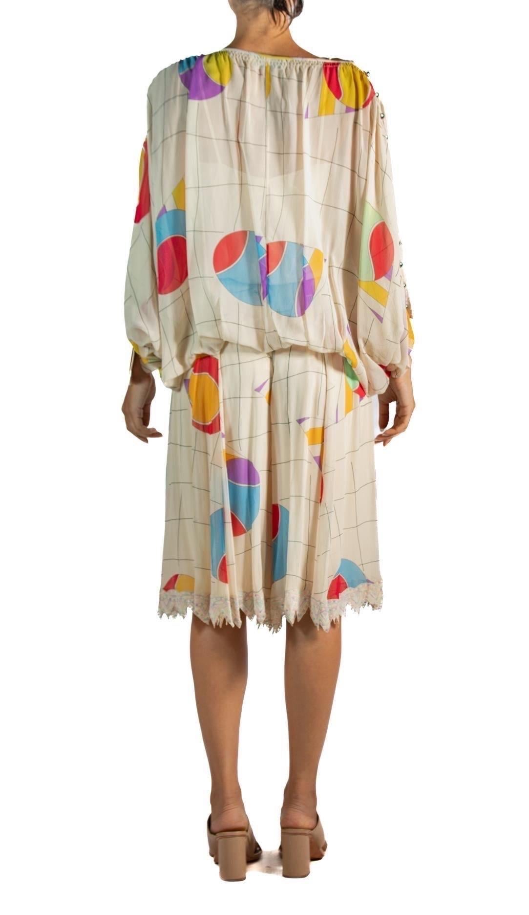 Karl Lagerfeld for Chloe, anni '80, chiffon di seta color crema con stampa geometrica modernista. in vendita 2