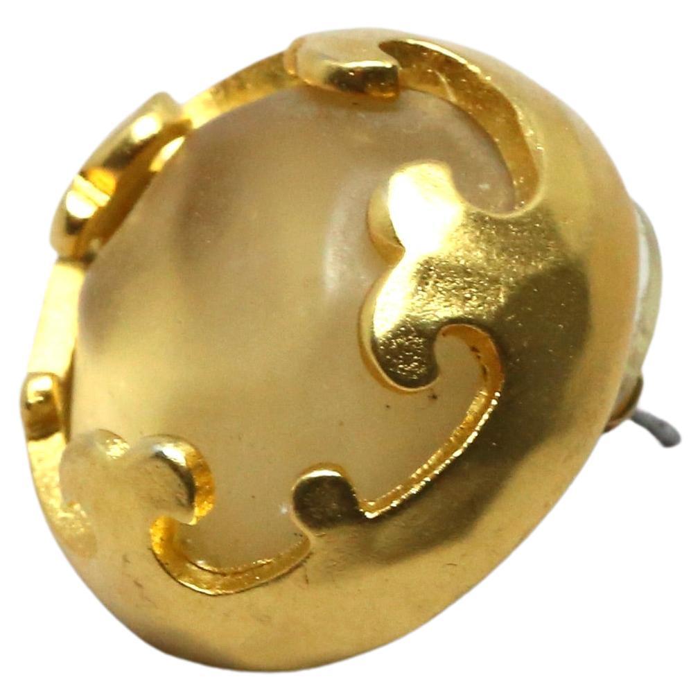 1980's KARL LAGERFELD round pierced earrings in gilt metal   In Good Condition For Sale In San Fransisco, CA