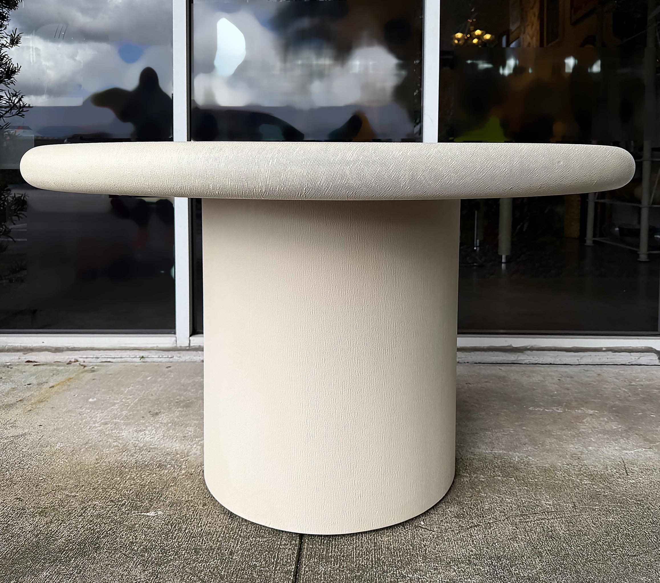 Mesa de Comedor Envuelta en Tela de Hierba Estilo Karl Springer Años 80 Moderno de mediados de siglo en venta