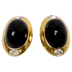 1980er Kenneth Jay Lane Schwarzer Cabochon Goldfarbene Clip-On-Ohrringe mit Cabochon