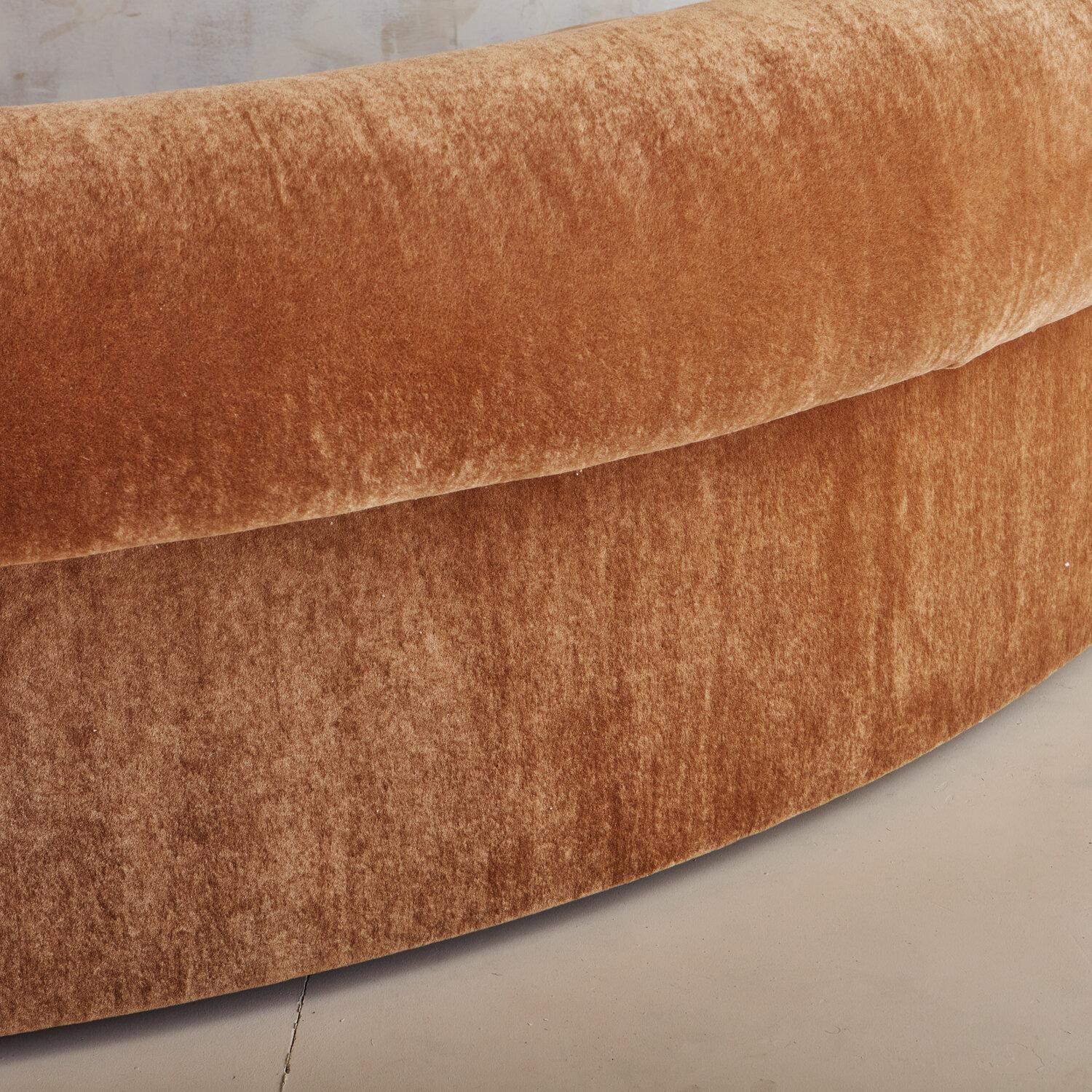 1980s Kidney Shaped Plush Sofa in Luxurious Cognac Mohair 7