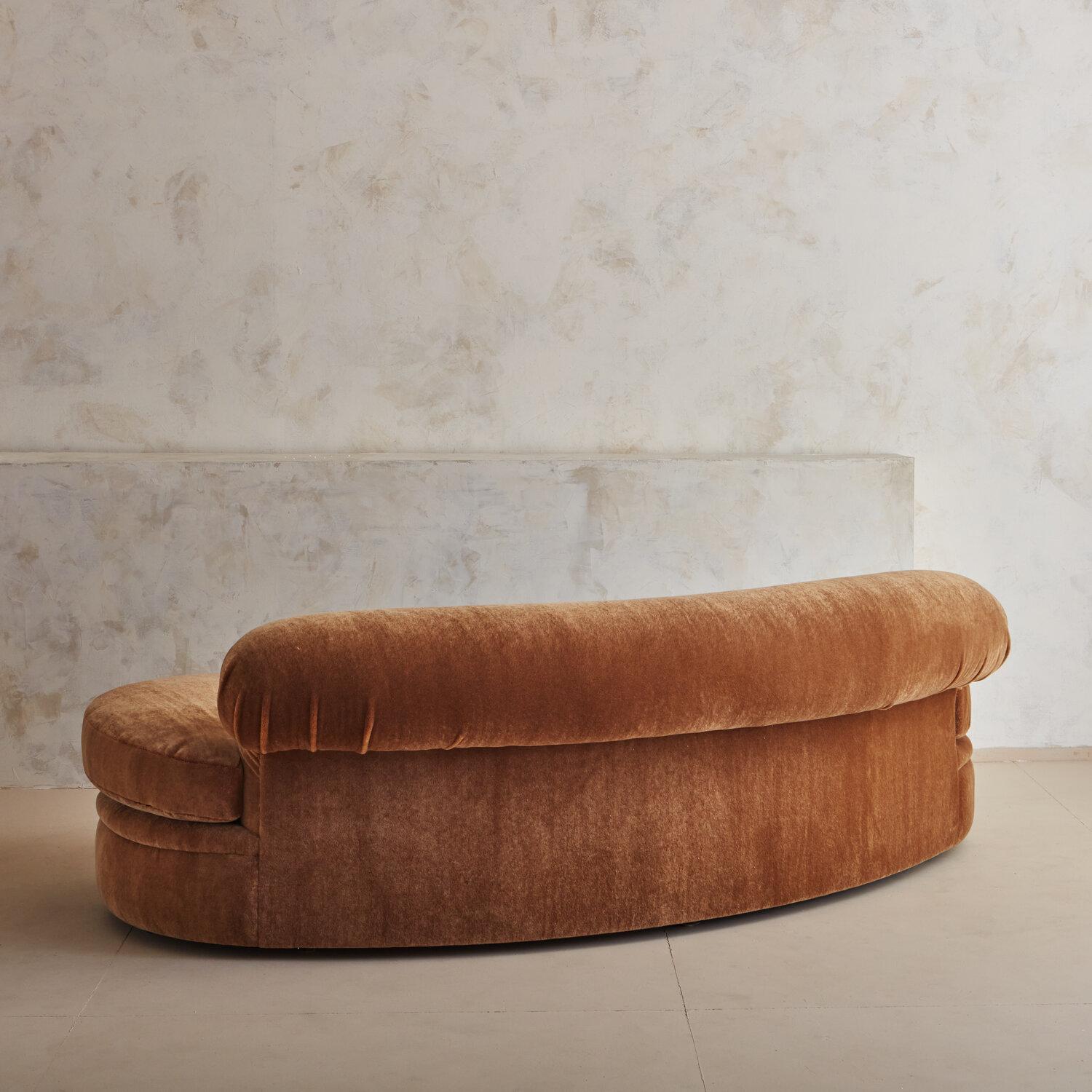 Mid-Century Modern 1980s Kidney Shaped Plush Sofa in Luxurious Cognac Mohair