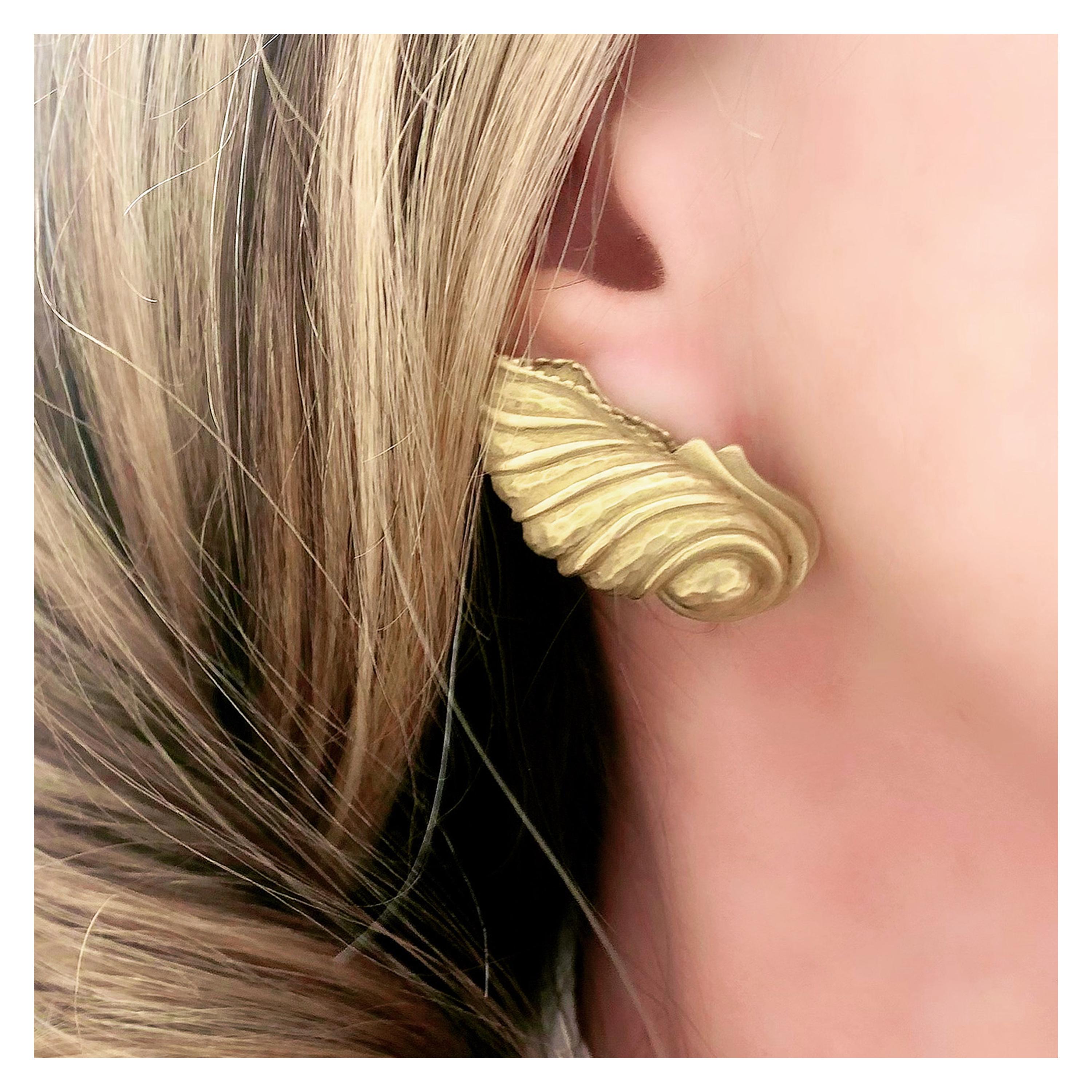 Women's 1980s Kieselstein Cord 18 Karat Gold Chrysalis Ear-Clips