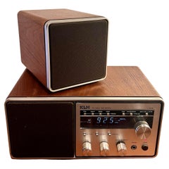 Horloge radio stéréo KLH FM des années 1980, boîtier en noyer, mod. TR-82