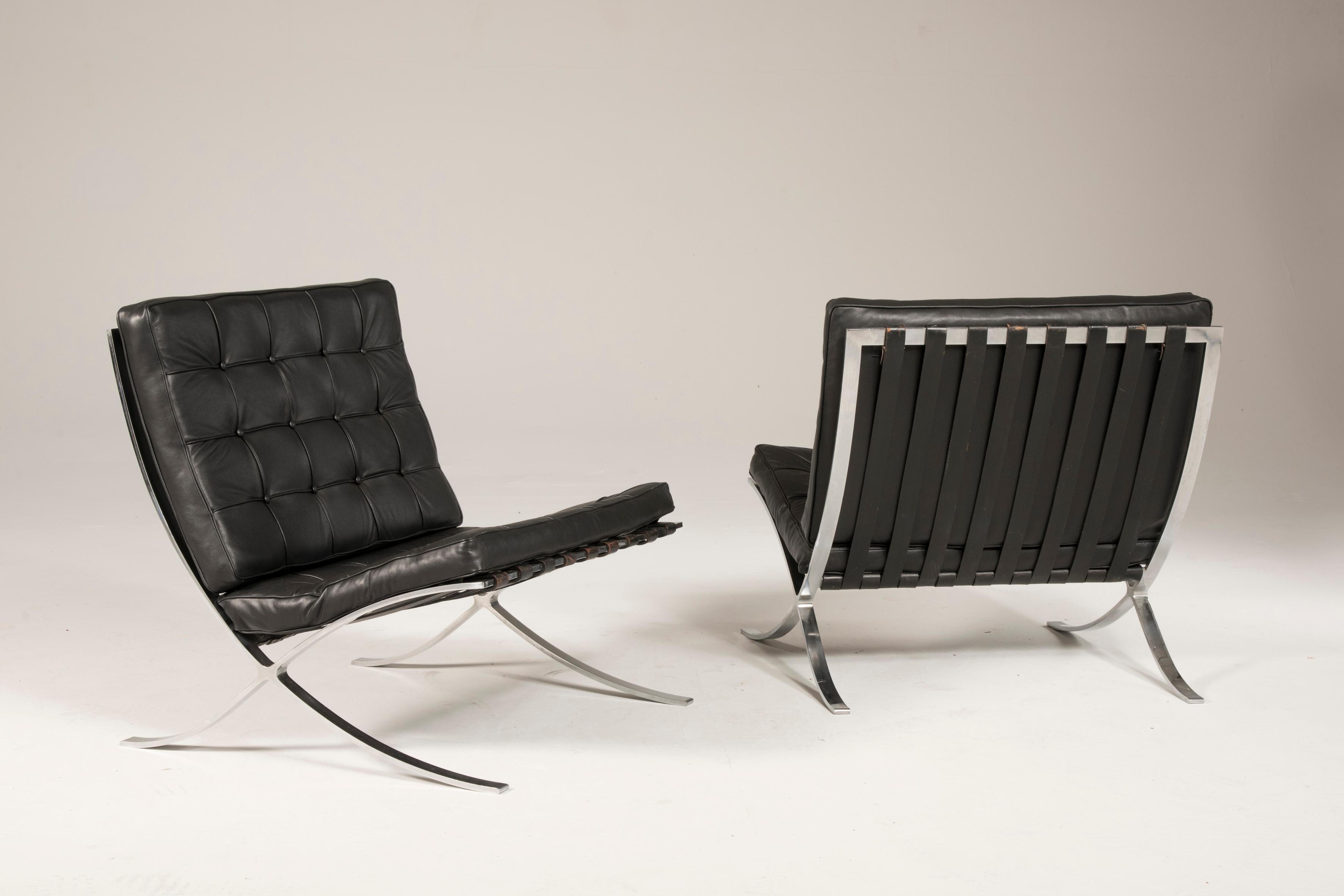 Bauhaus 1980s Knoll Barcelona Chairs Black Leather Set of 2 