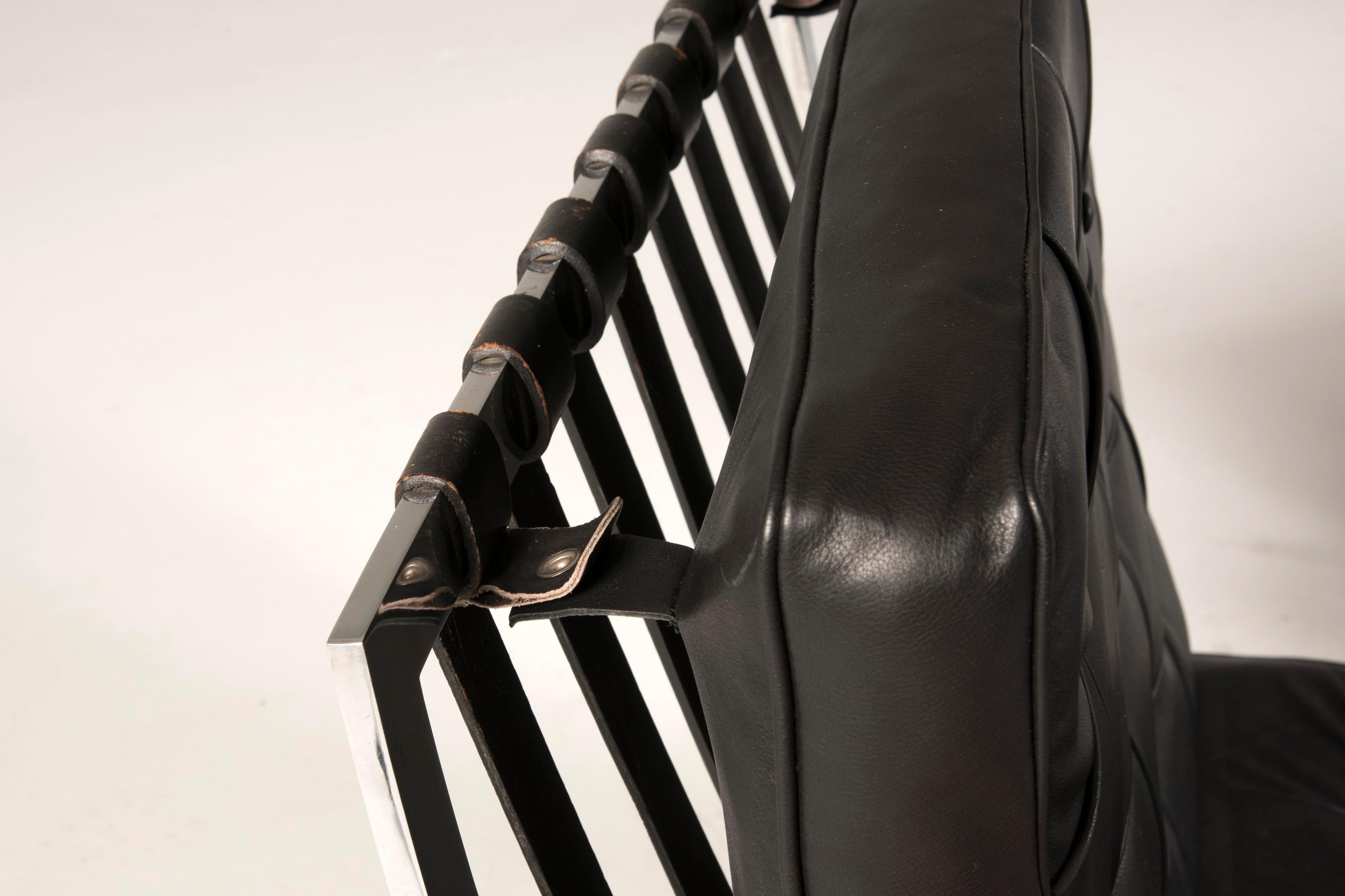 Italian 1980s Knoll Barcelona Chairs Black Leather Set of 2 