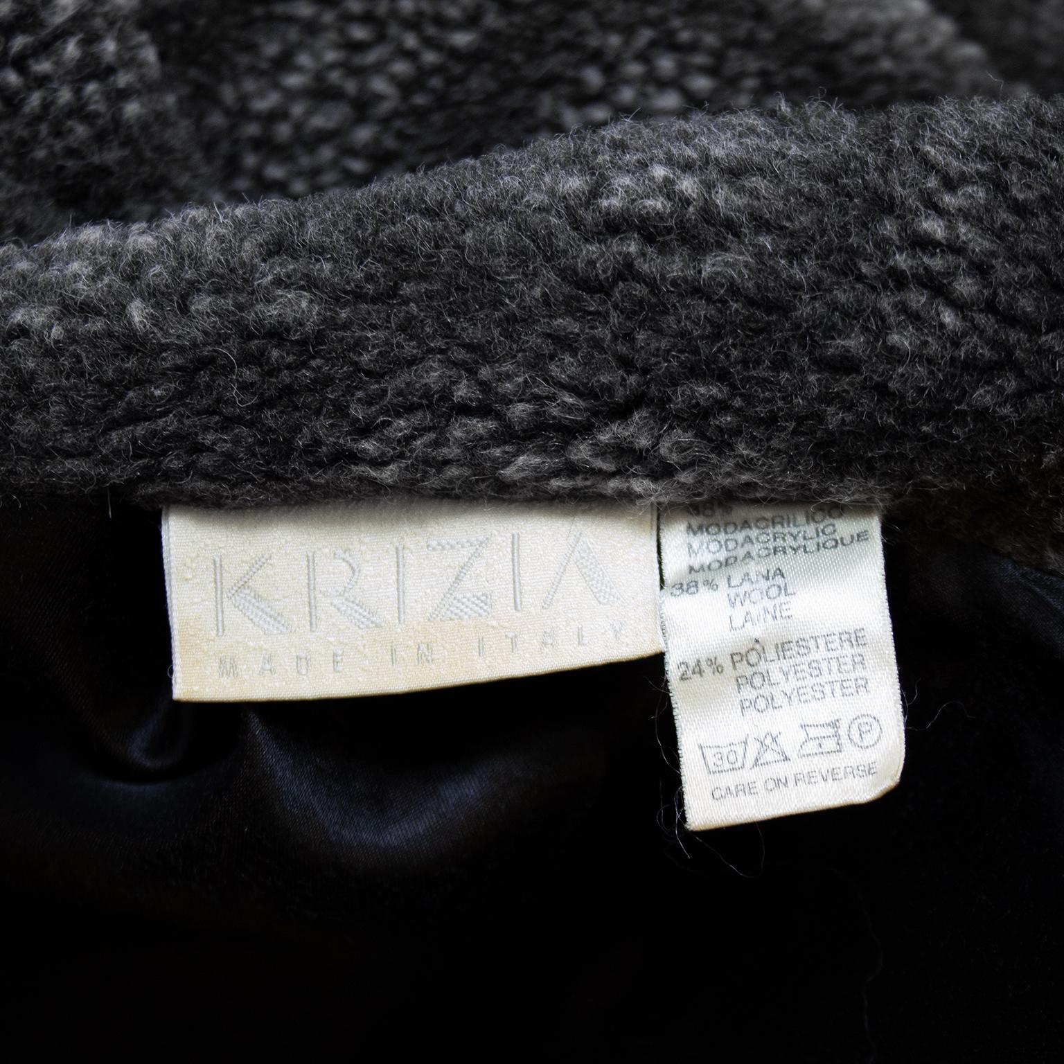 Krizia - Manteau gris en fausse peau de mouton des années 1980  en vente 1