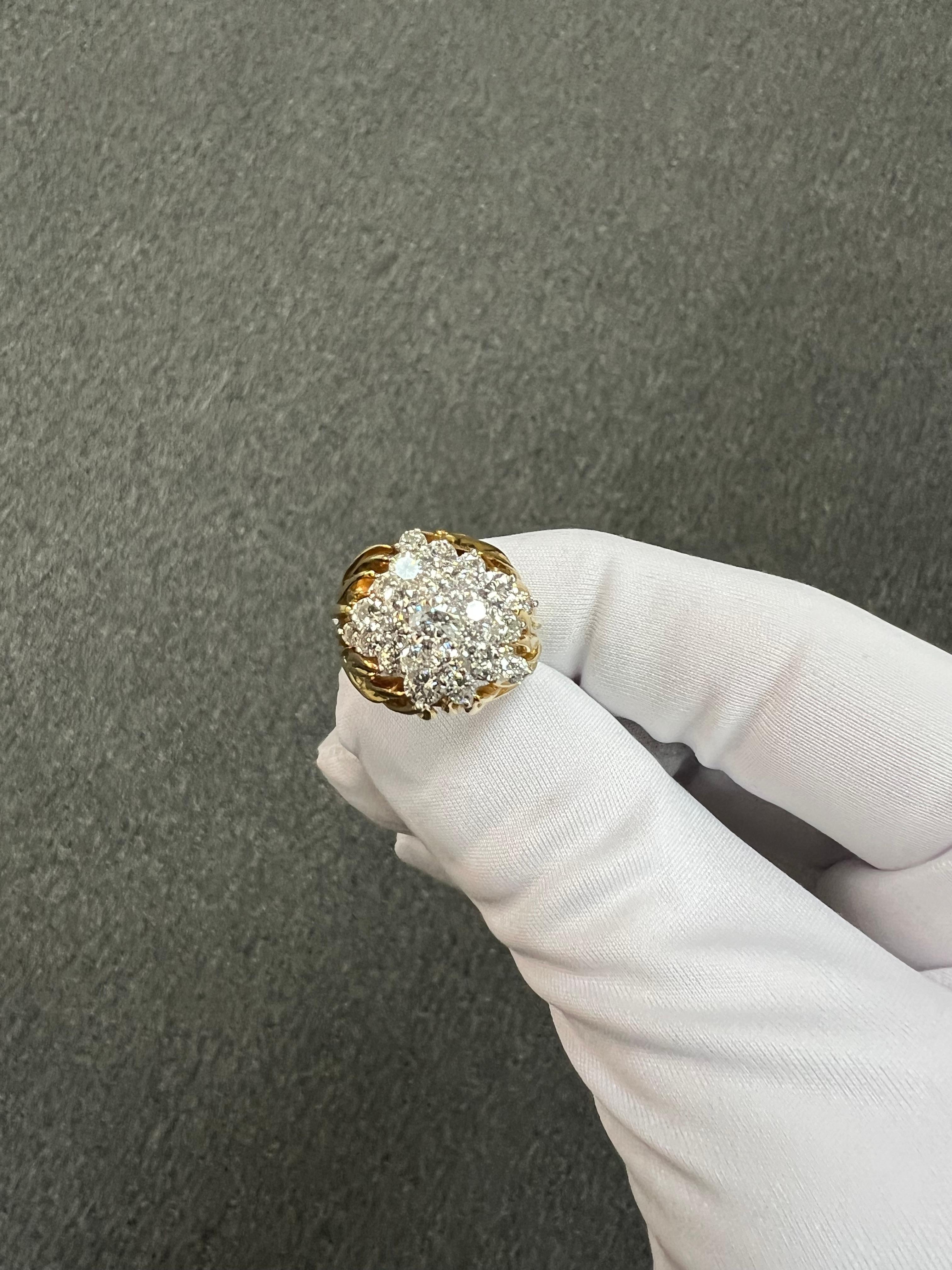 1980er Kurt Wayne Cocktail-Cluster-Ring aus 18 Karat Gelbgold mit Diamanten 6