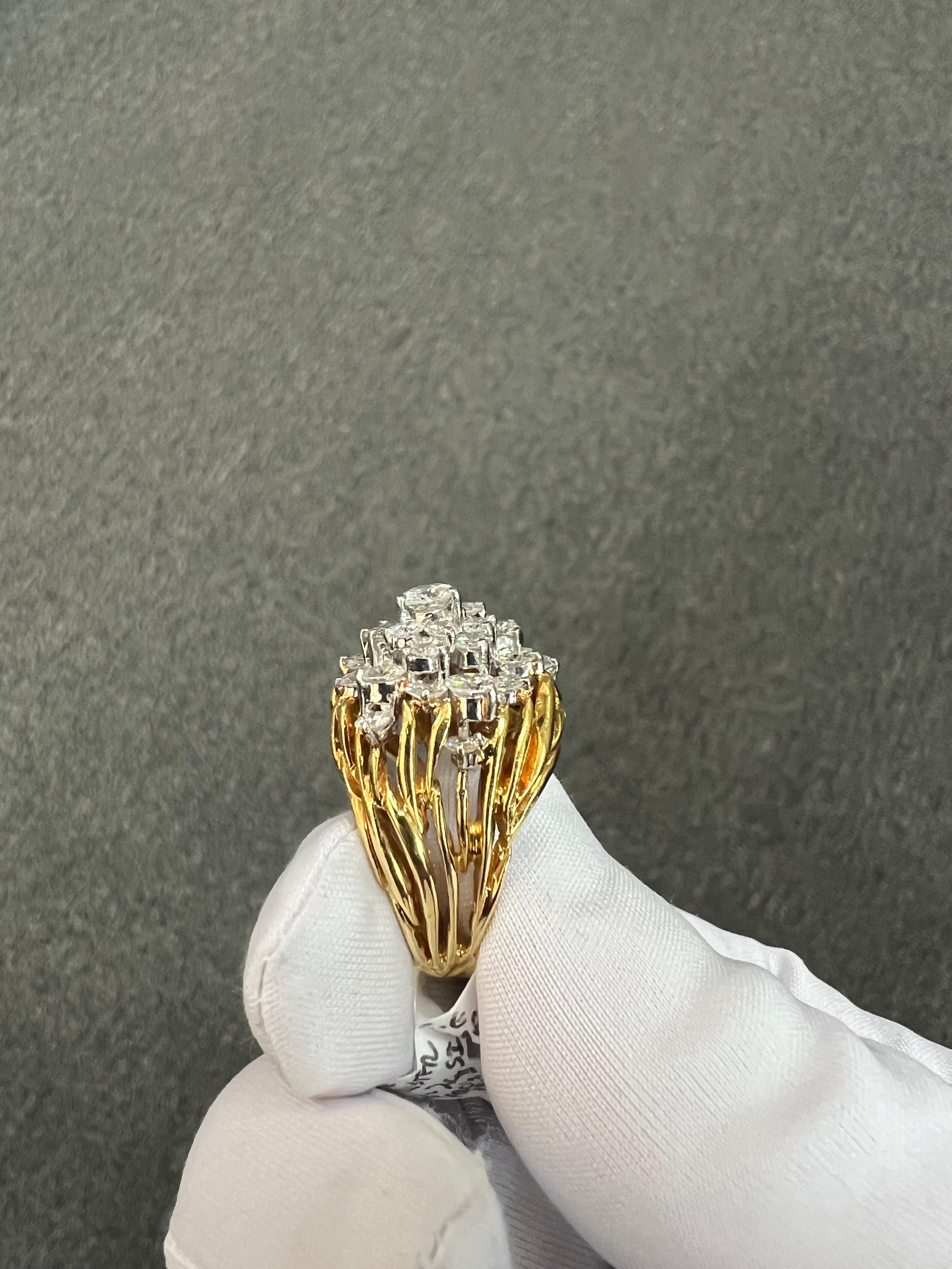 1980er Kurt Wayne Cocktail-Cluster-Ring aus 18 Karat Gelbgold mit Diamanten 11
