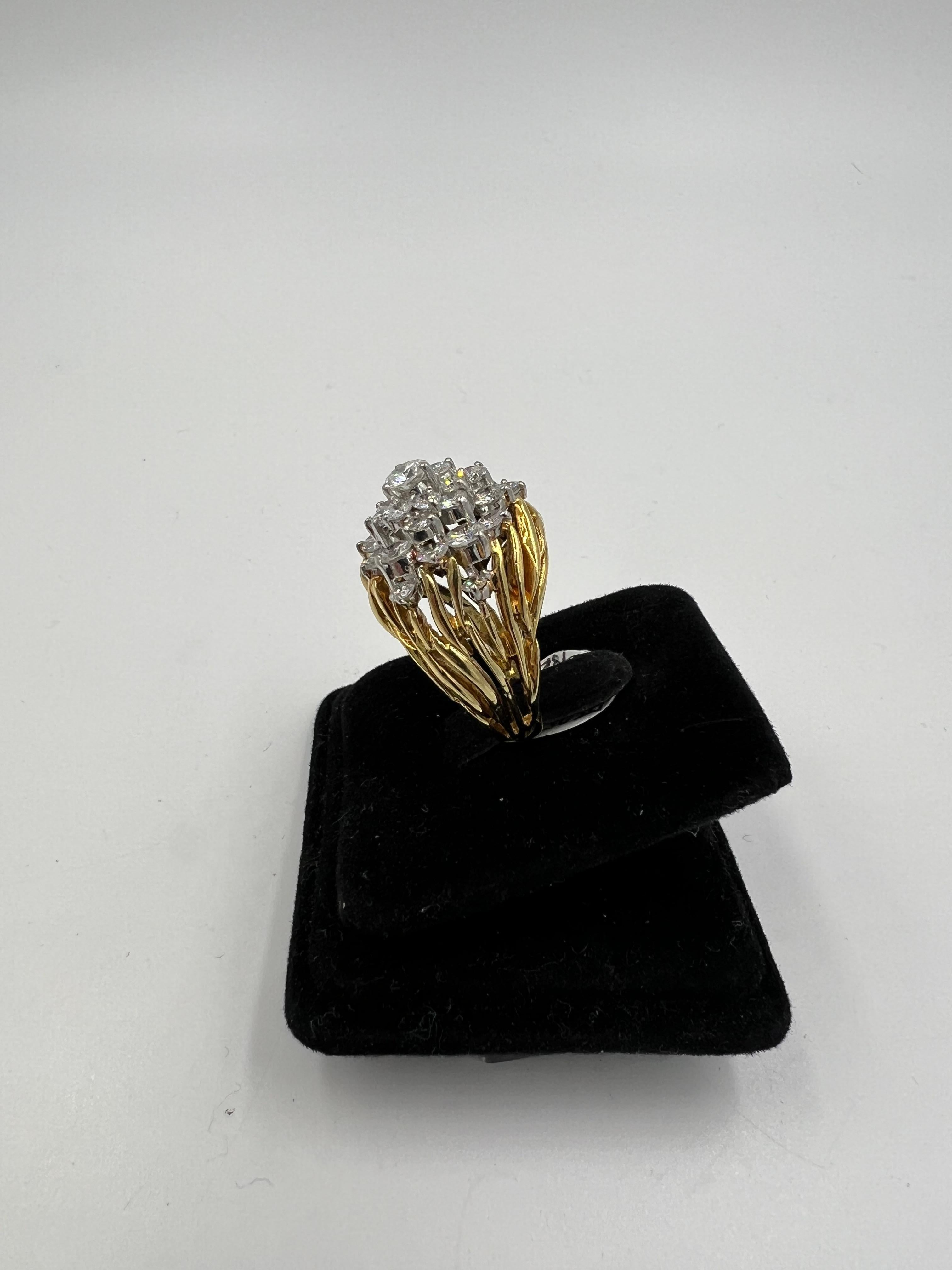 1980er Kurt Wayne Cocktail-Cluster-Ring aus 18 Karat Gelbgold mit Diamanten 3