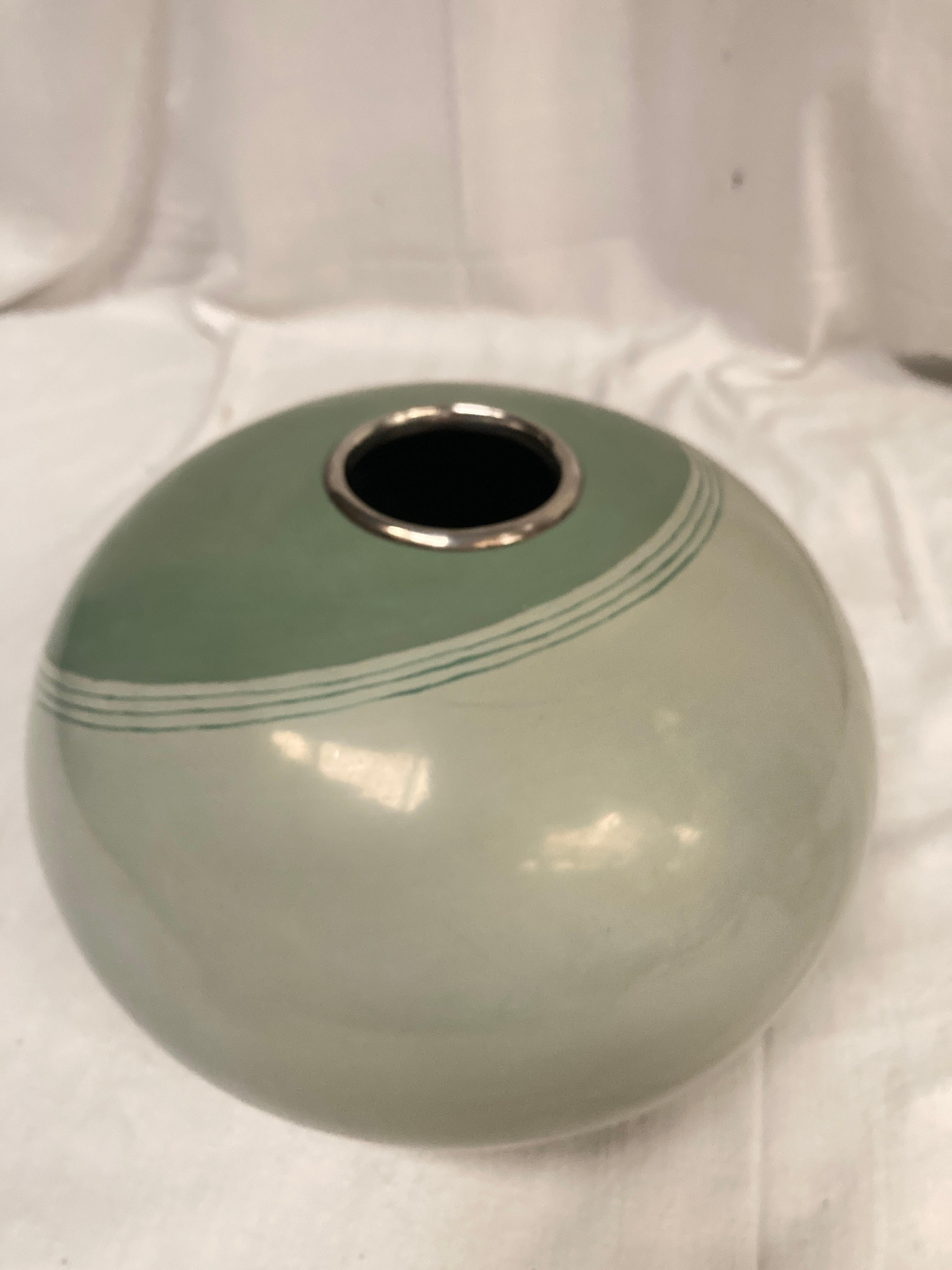 Metal 1980's lacquered metal vase signed Jean-Jacques Beaumé For Sale