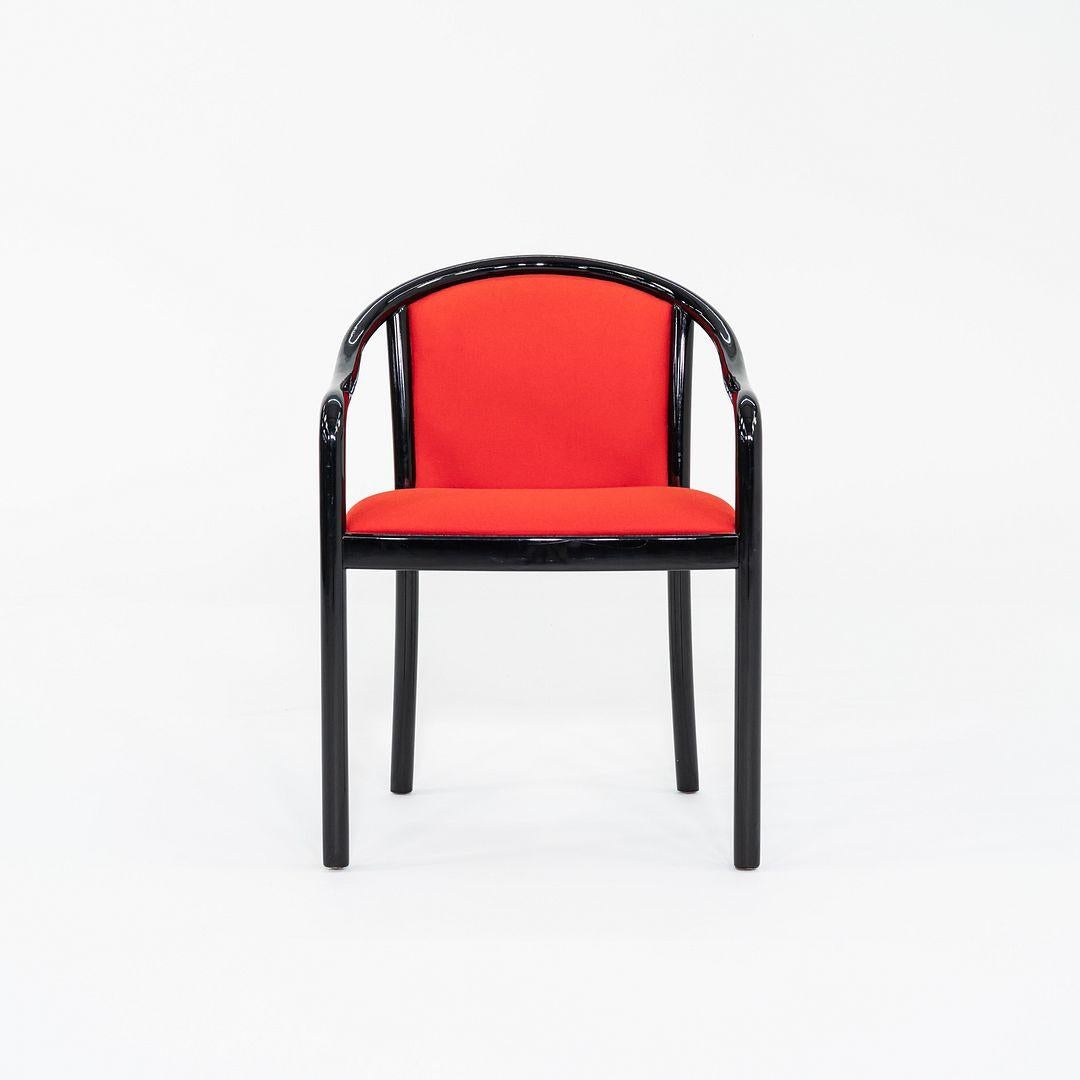 Sillón de comedor de madera lacada de los años 80 con tela roja de Tonon en Italia en venta 5