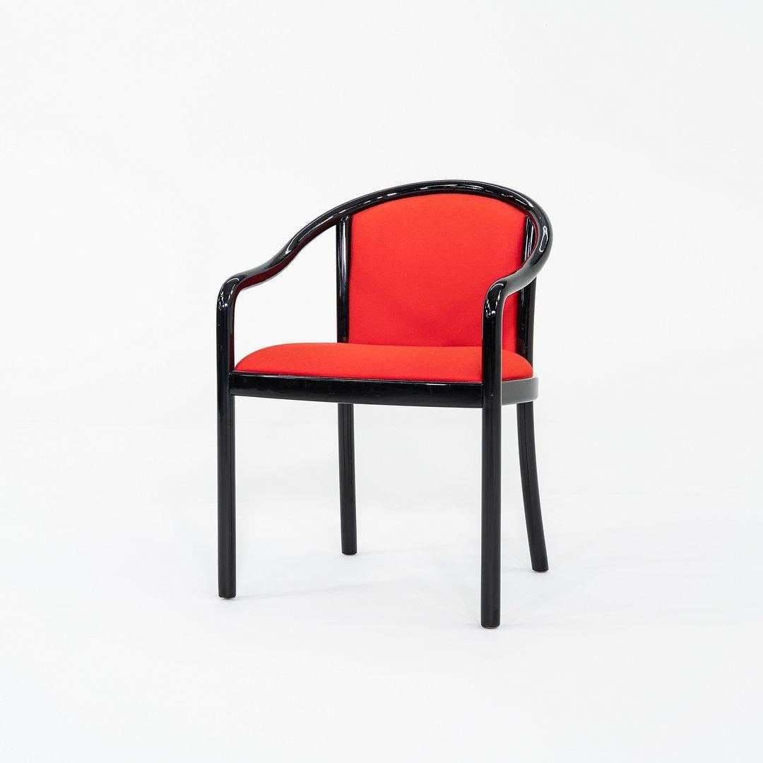 Sillón de comedor de madera lacada de los años 80 con tela roja de Tonon en Italia en venta 1