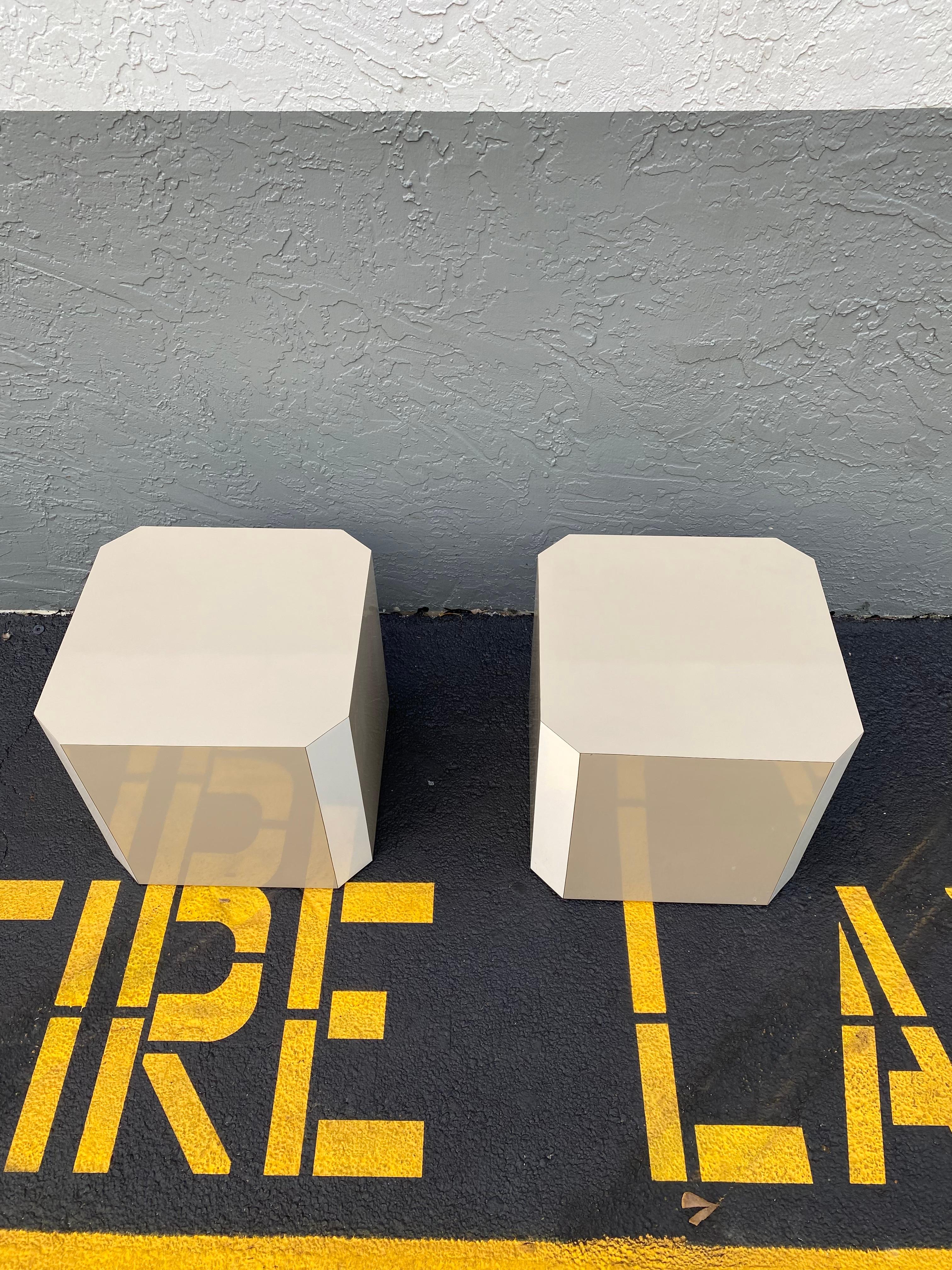 Late 20th Century 1980s Laminated Wood Hexagonal End Tables, Set of 2 For Sale