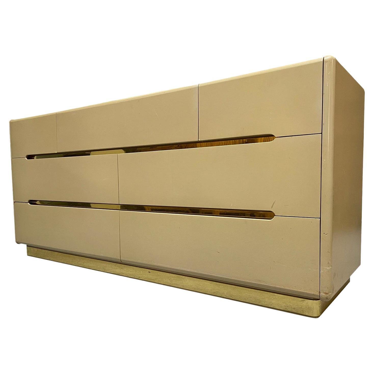 1980s Lane Furniture Seven Drawer Brass Plinth Dresser For Sale