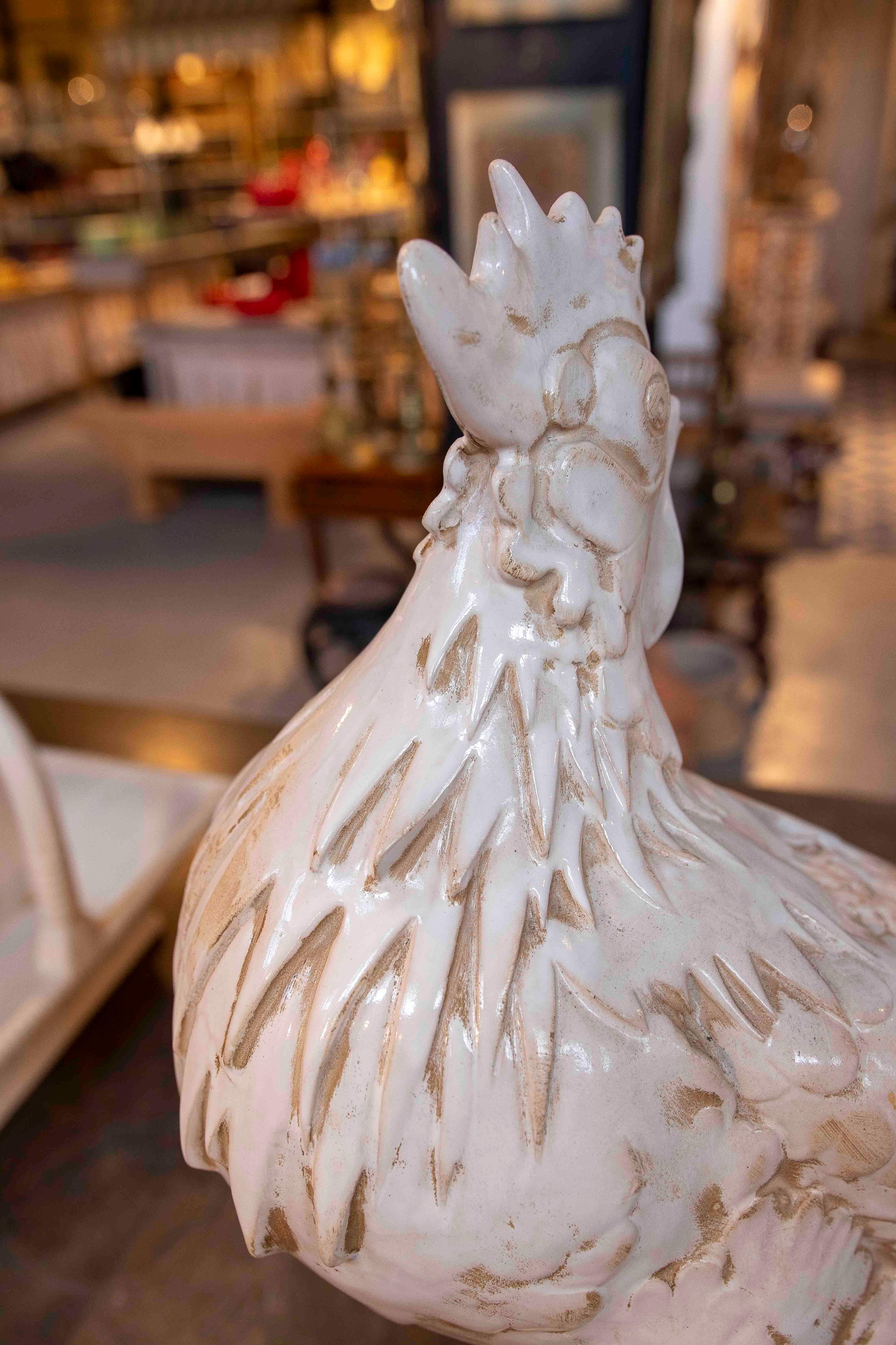 Sculpture de coq en céramique émaillée blanche de grand format des années 1980 en vente 6