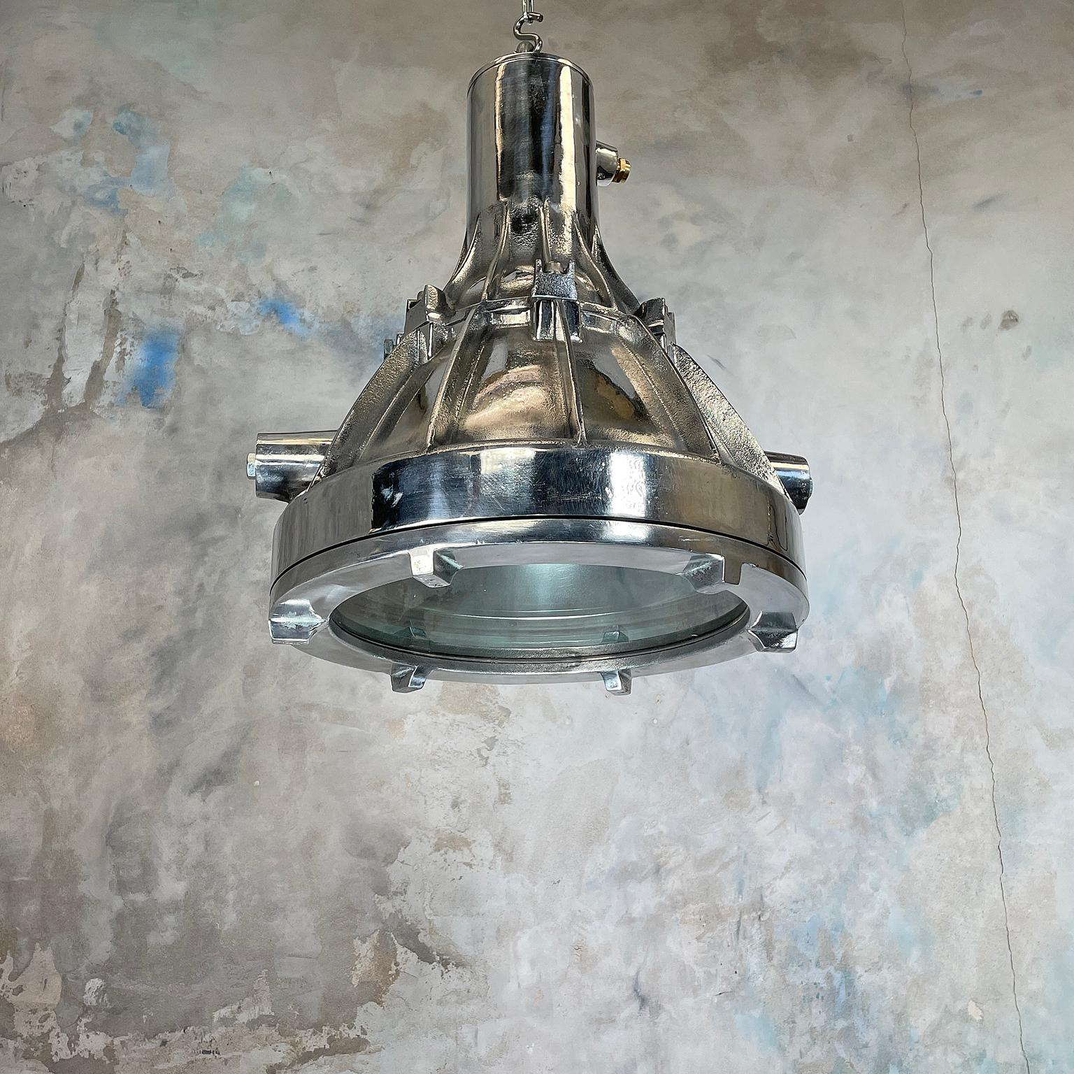 1980s Large Industrial Cast Aluminium and Glass Explosion Proof Pendant For Sale 3