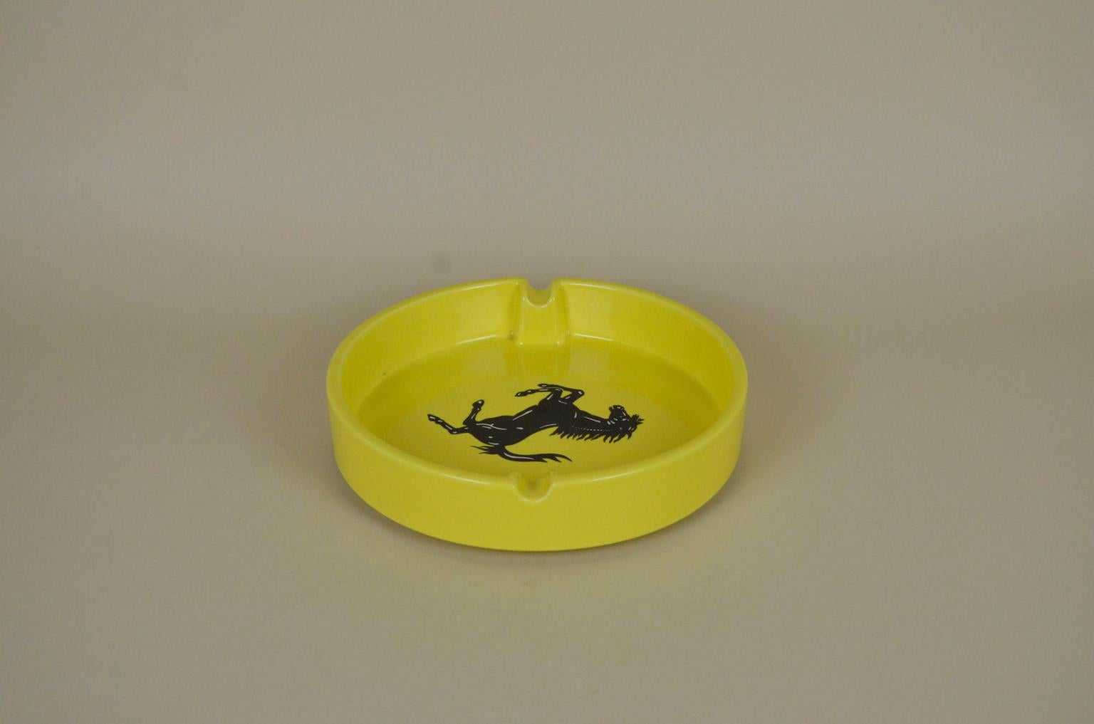 1980s Large Italian Advertising Yellow Ceramic Ferrari Ashtray by Bitossi 2