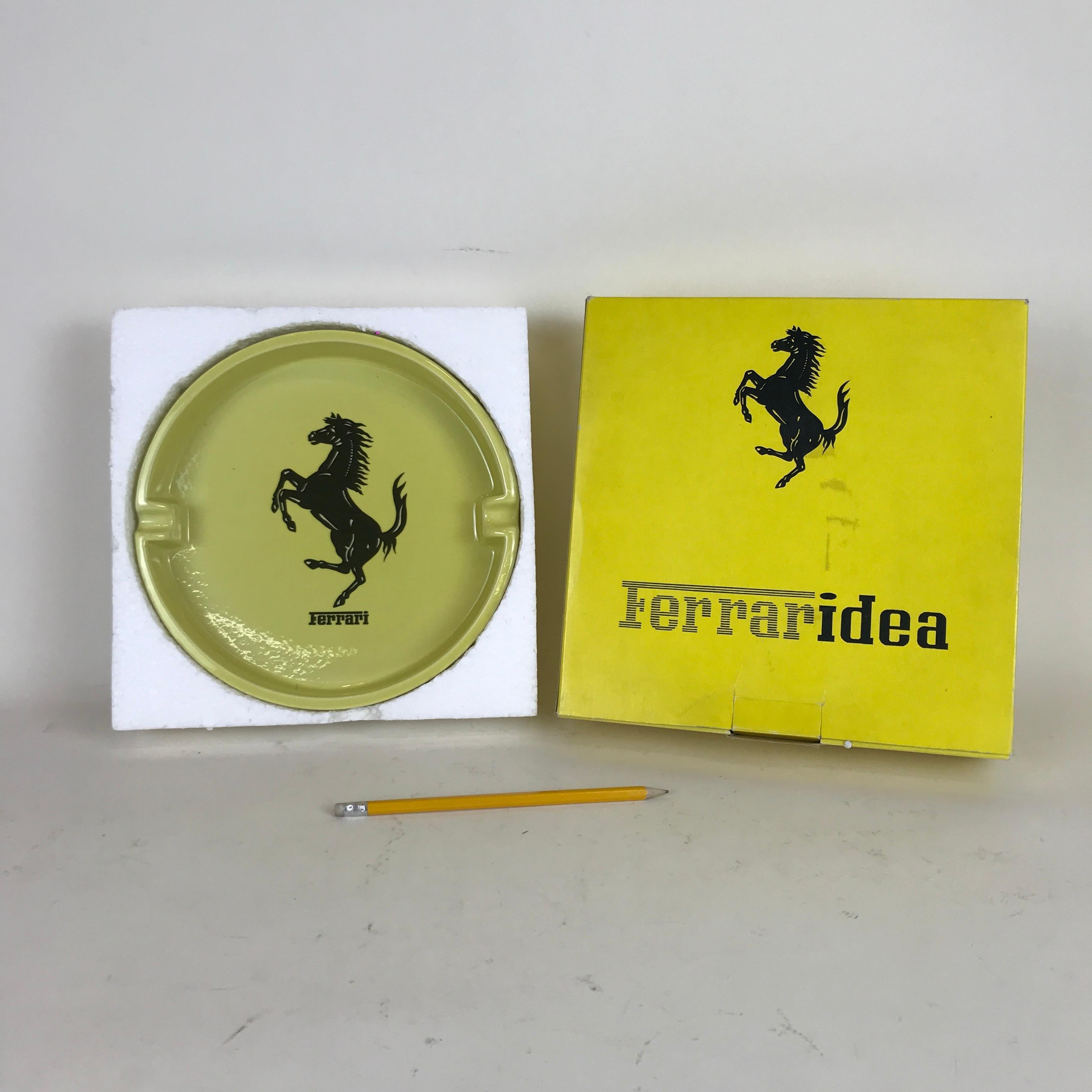 1980s Large Italian Yellow Ceramic Ferrari Ashtray by Bitossi with Original Box For Sale 8