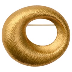 1980s Large Monet Abstract Textured Oval Brooch