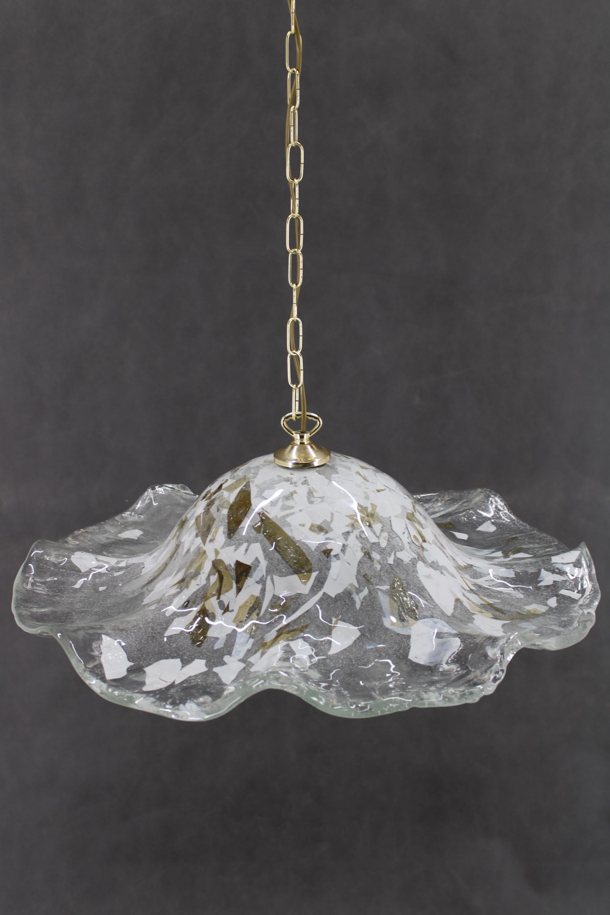 Italian 1980s Large Murano Glass Pendant Light, Italy For Sale