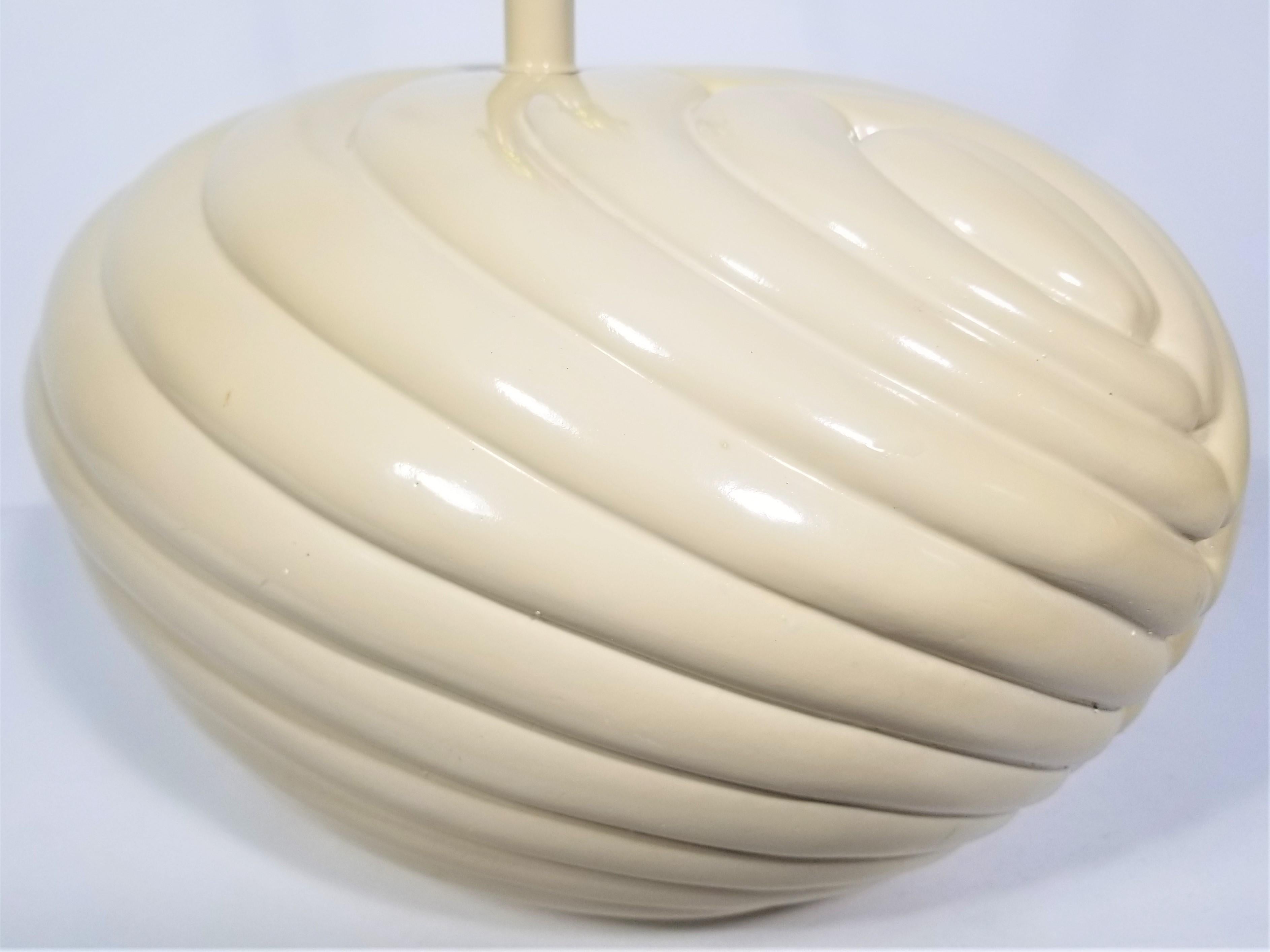 1980s Large Off White Shell Inspired Sculptural Table Lamp 3