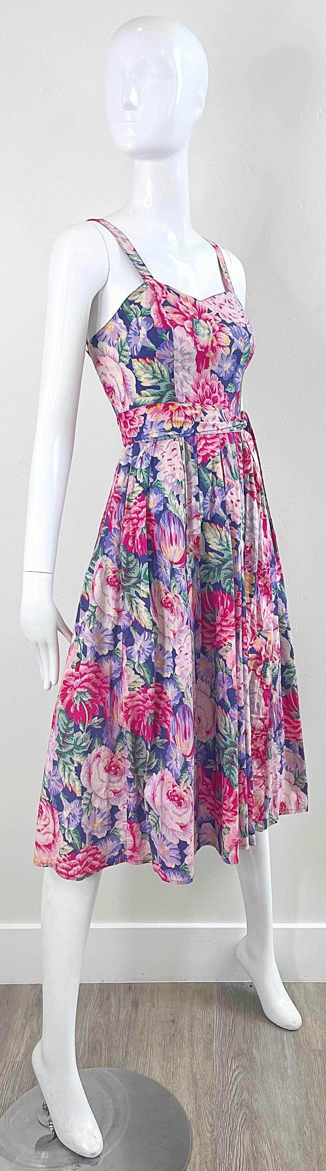1980s Laura Ashley Pink + Purple Floral Cotton Vintage 80s Sleeveless Dress XS en vente 8
