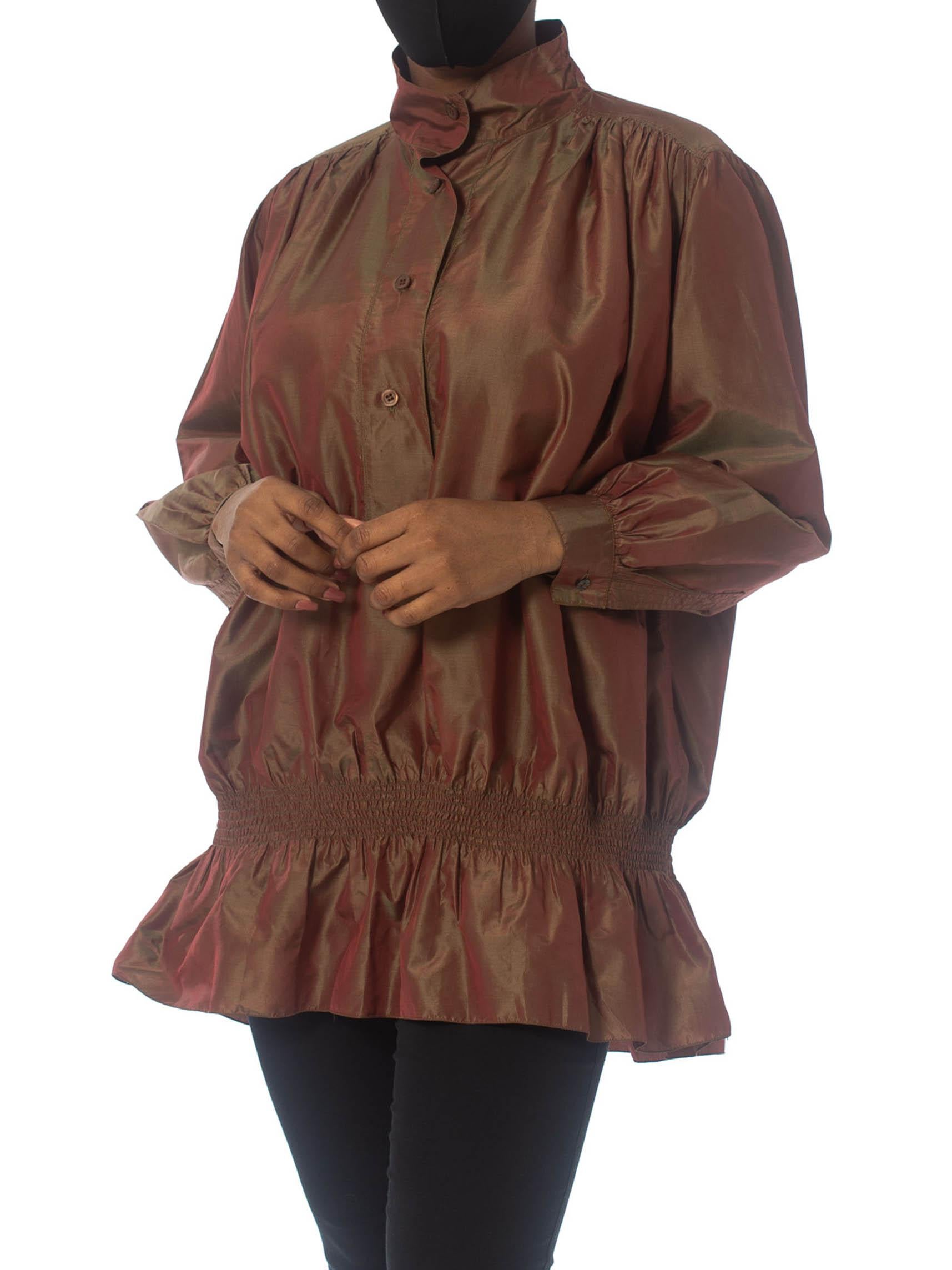 1980S LAURA BIAGIOTTI Iridescent Silk Taffeta  Oversized Blouse With Side Pocke In Excellent Condition In New York, NY
