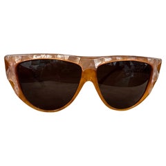 Gafas de sol de lujo Laura Biagiotti de perla y acetato marrón de los años 80