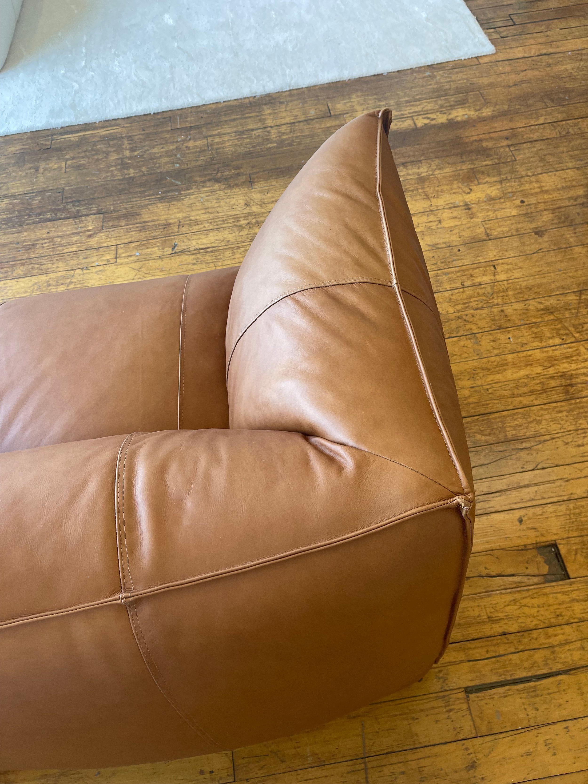 Le Bambole Leather Sofa Designed by Mario Bellini for B&B Italia  For Sale 8