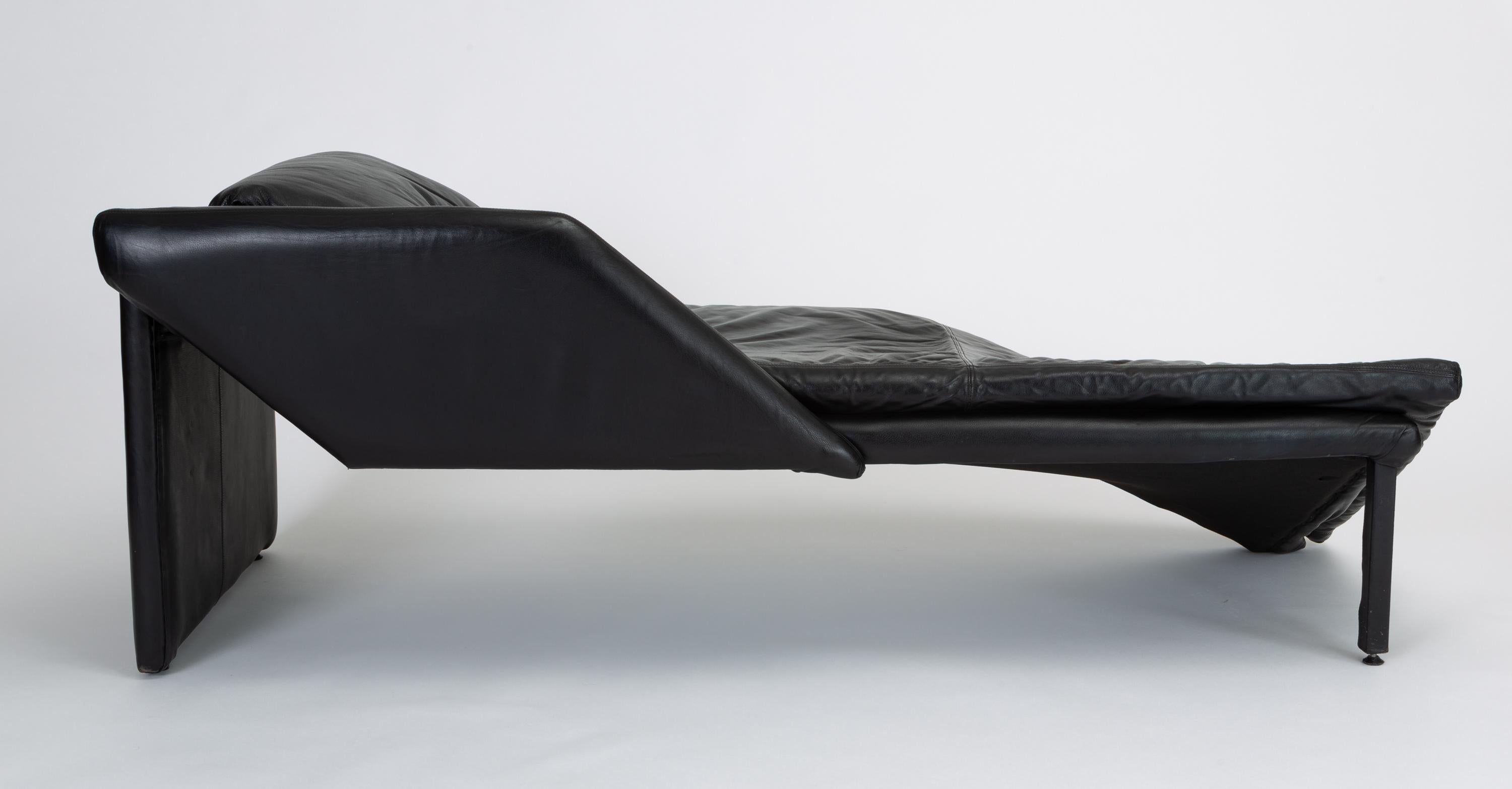 1980s Leather Chaise Lounge by Preview 4