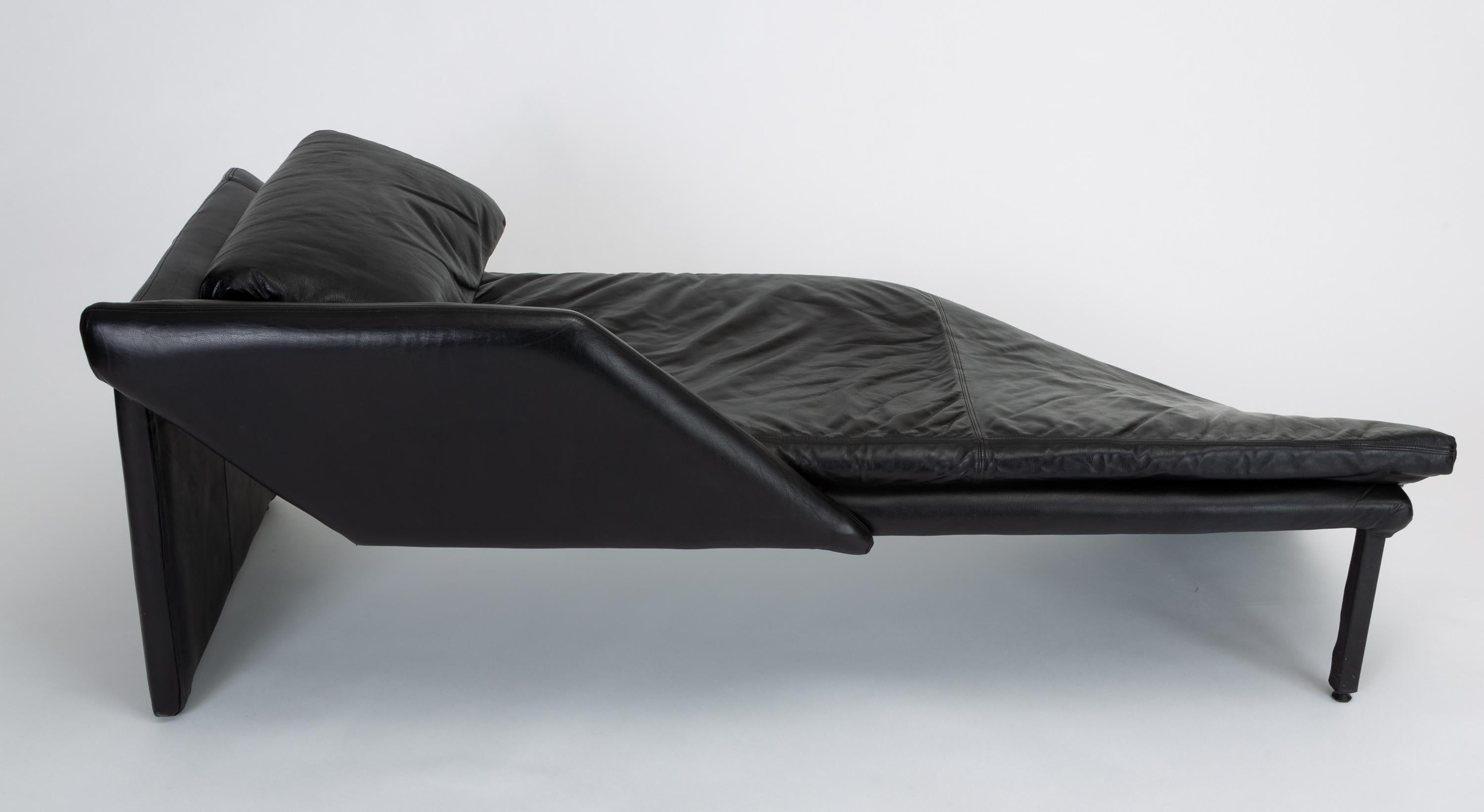 1980s Leather Chaise Lounge by Preview 5