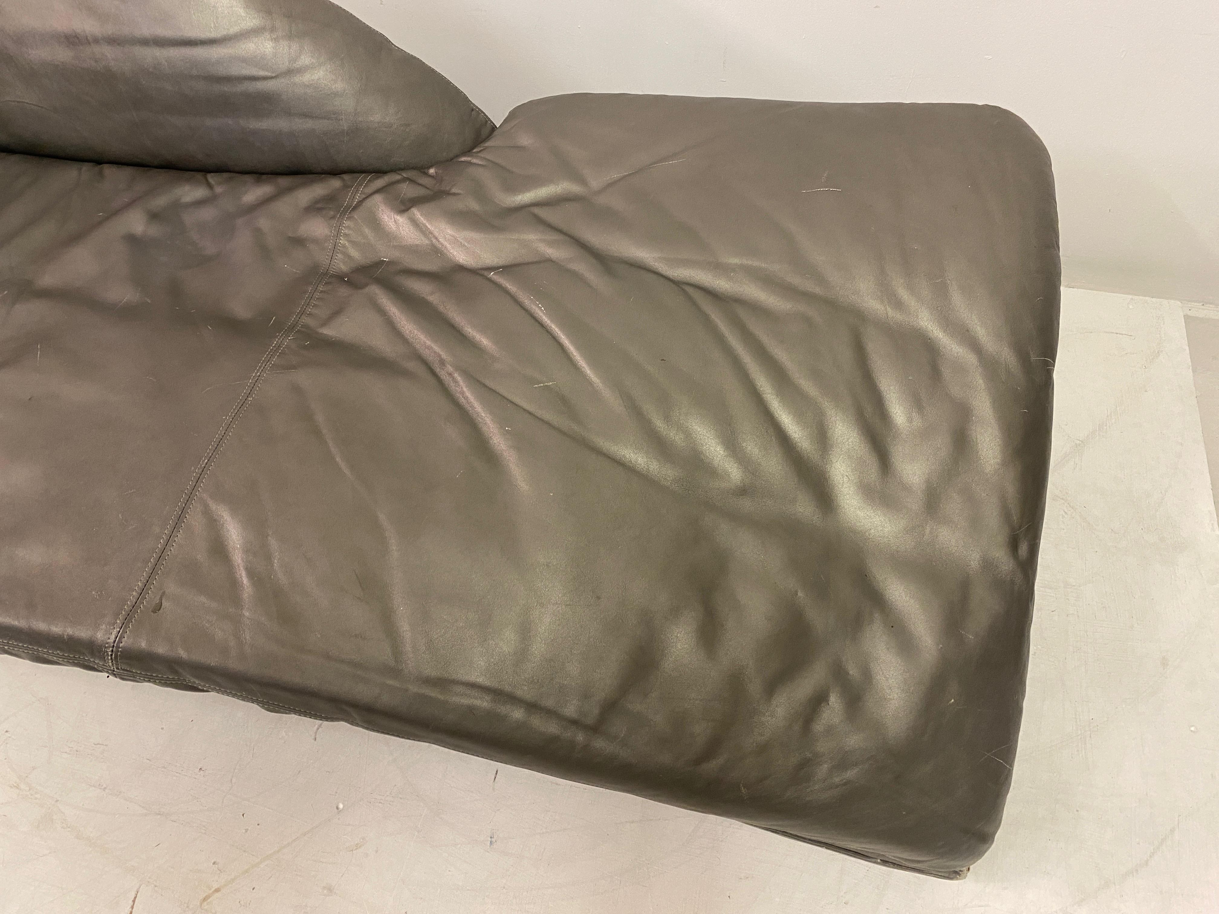 20th Century 1980s Leather Daybed by Jochen Flacke for Etienne Aigner 