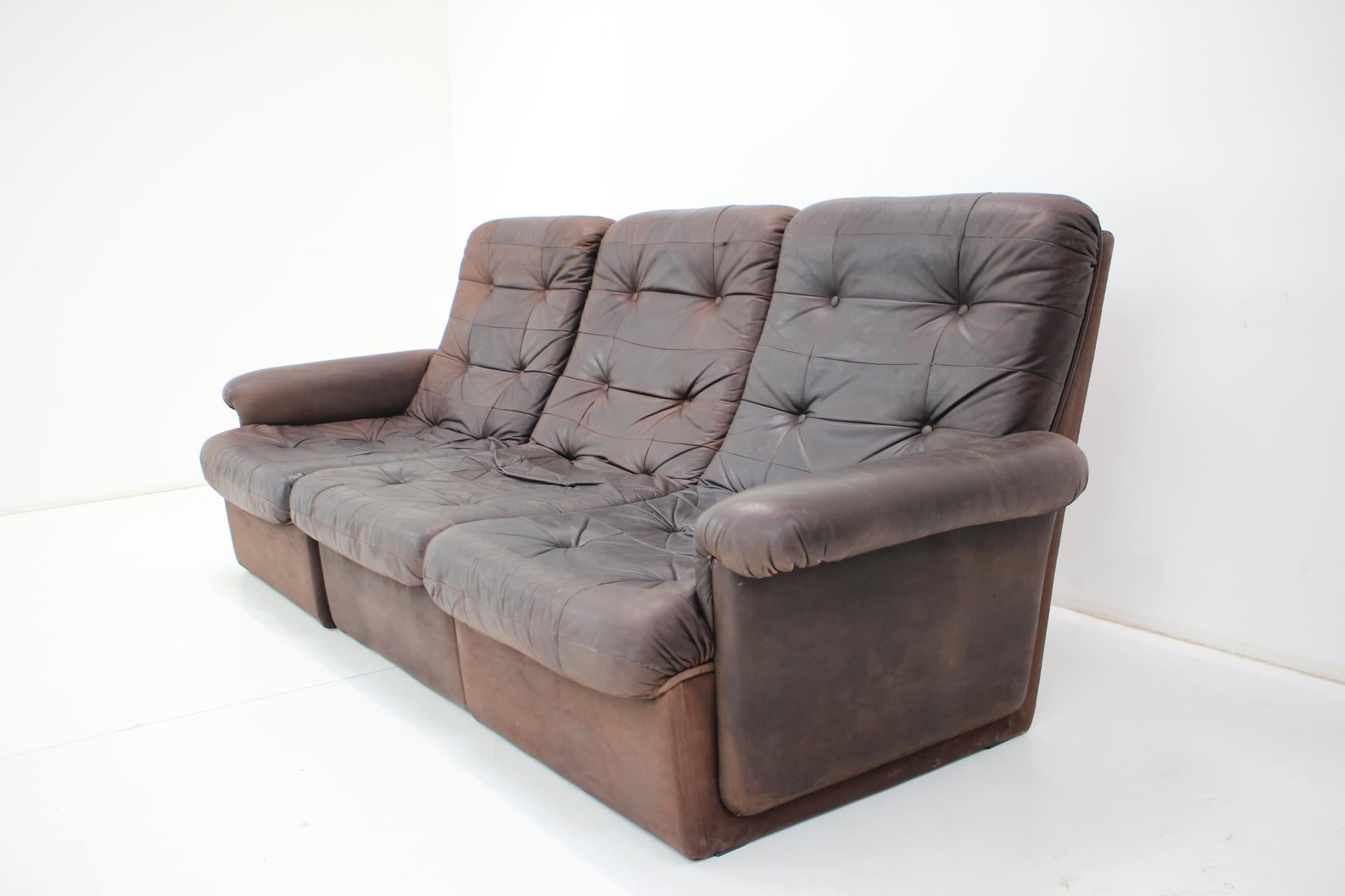 1980s Leather Modular Five Seater Sofa For Sale 14