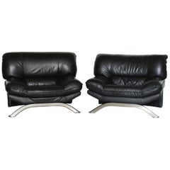Vintage Black Leather Armchairs, Set of Two, italy 1980s