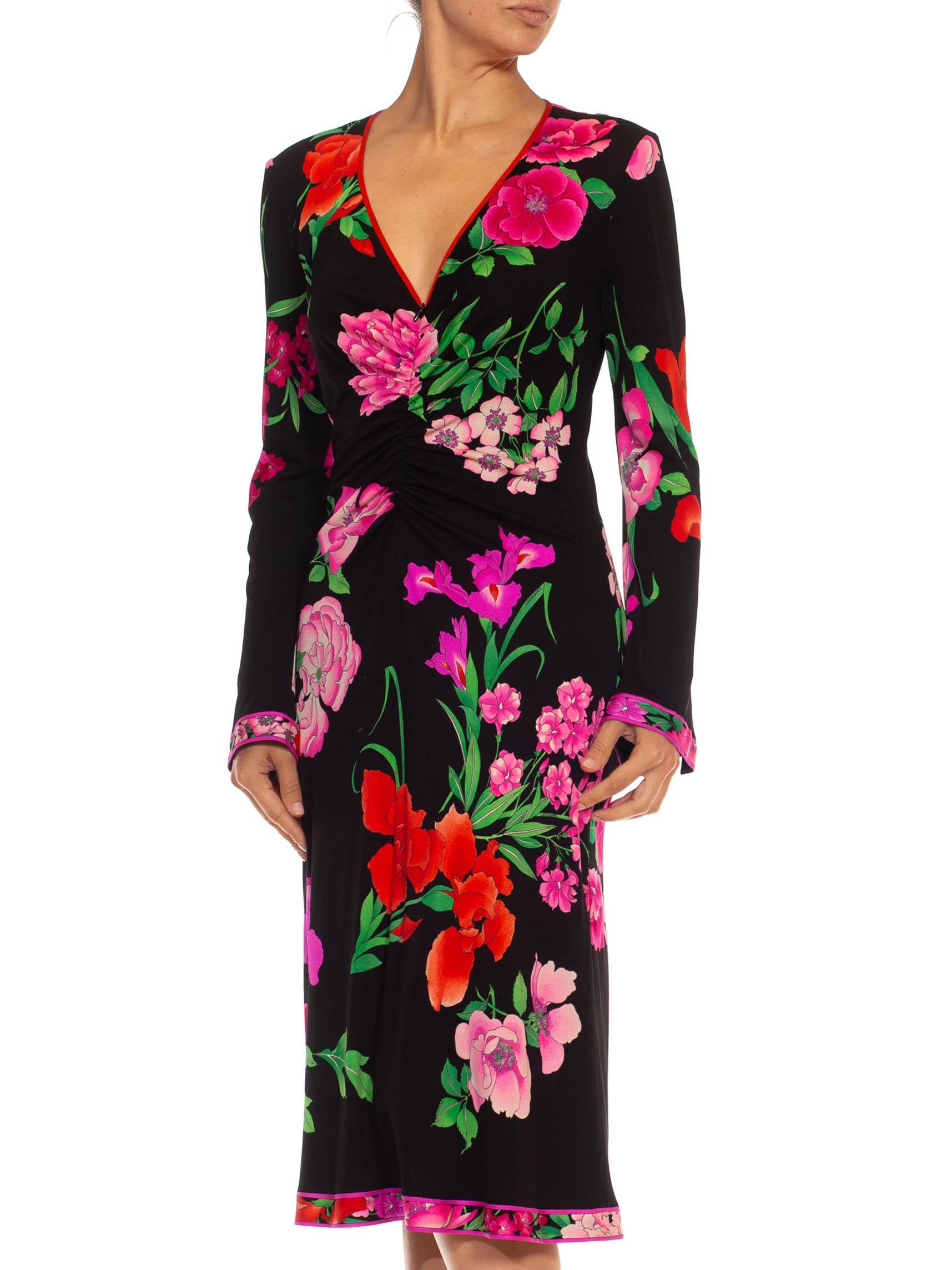 1980S LEONARD Black & Pink Polyester Jersey Front Ruched Floral Dress For Sale 7