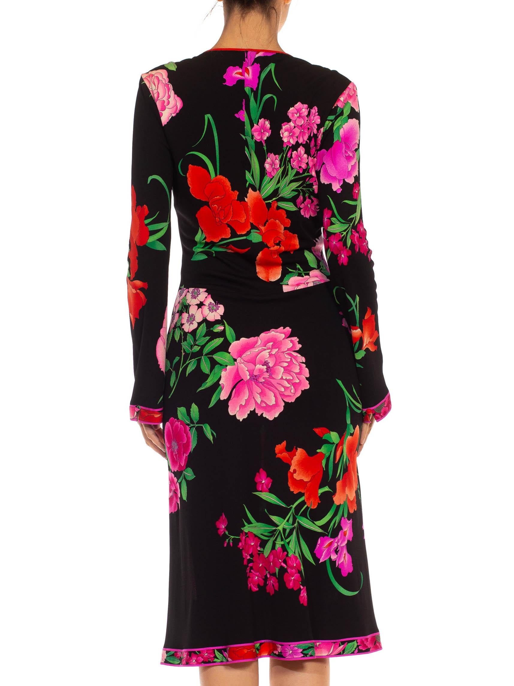 1980S LEONARD Black & Pink Polyester Jersey Front Ruched Floral Dress For Sale 1