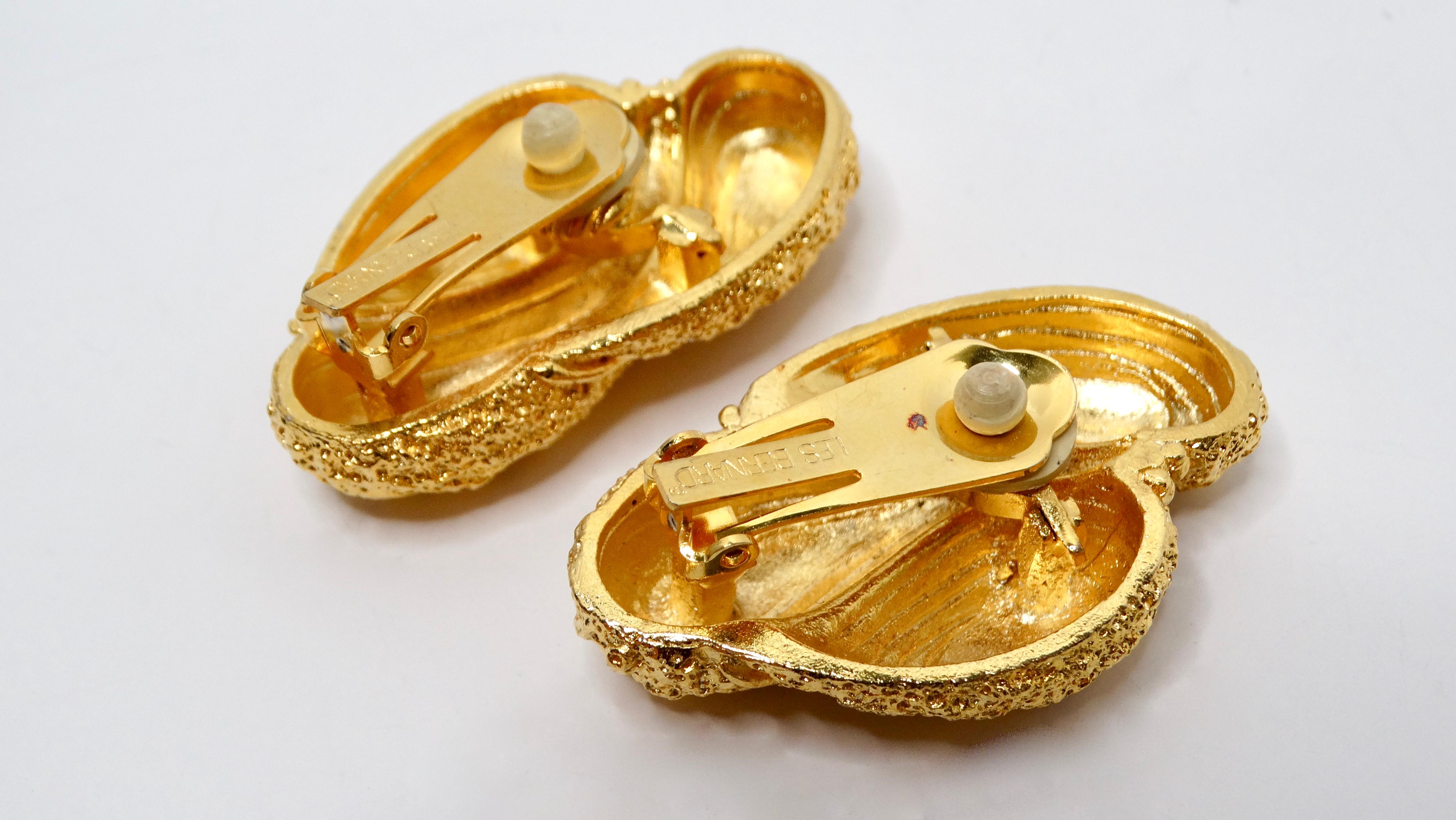 1980s Les Bernard Large 18k Gold Plated Textured Nugget Clip-On Earrings In Good Condition For Sale In Scottsdale, AZ