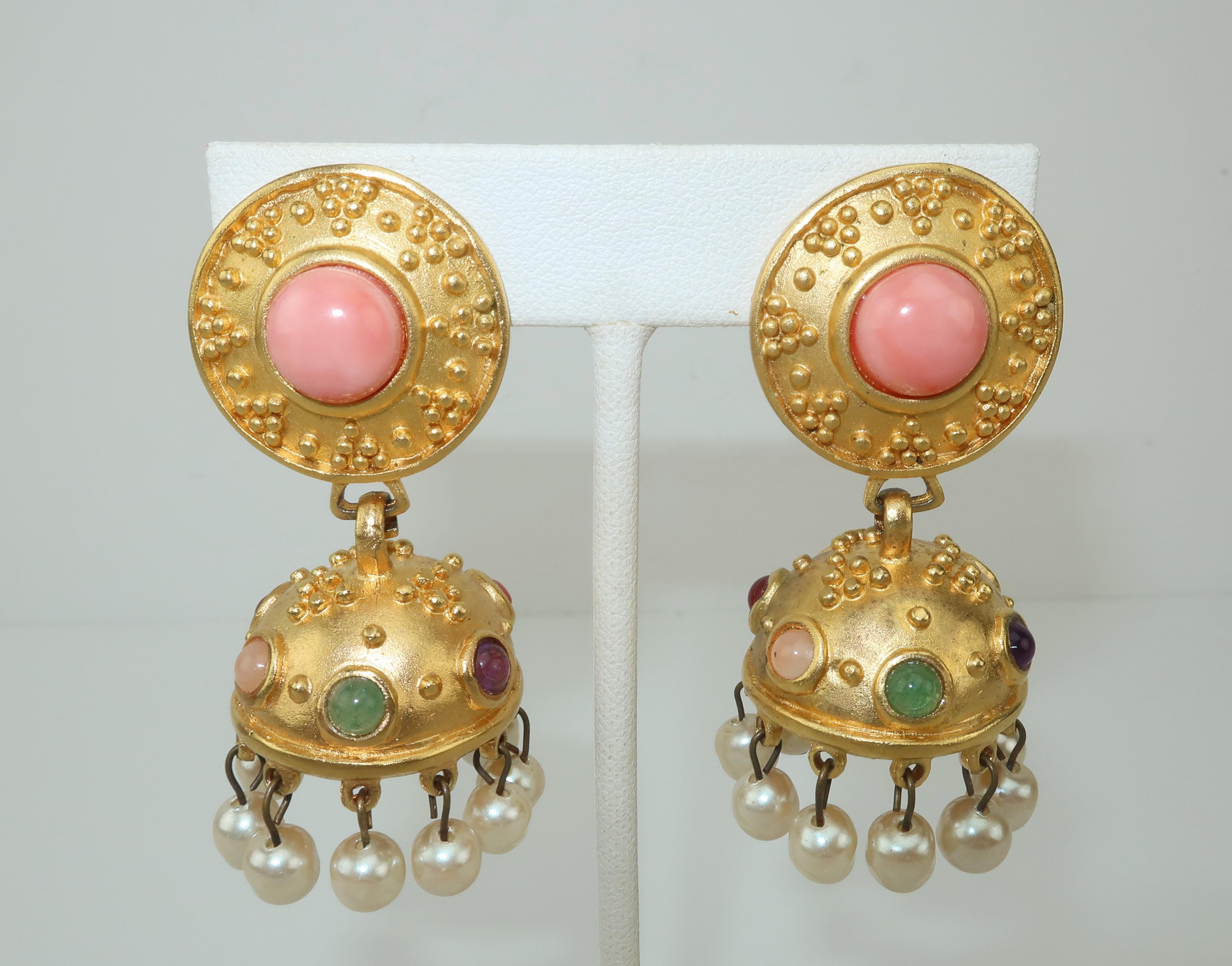 Leslie Block puts a modernist 1980's spin on an ancient jewelry design with these matte gold tone drop dangle earrings that pay homage to Etruscan, Greek and Roman styles.  Beautifully made with a beaded design to the gold finish and faux cabochon