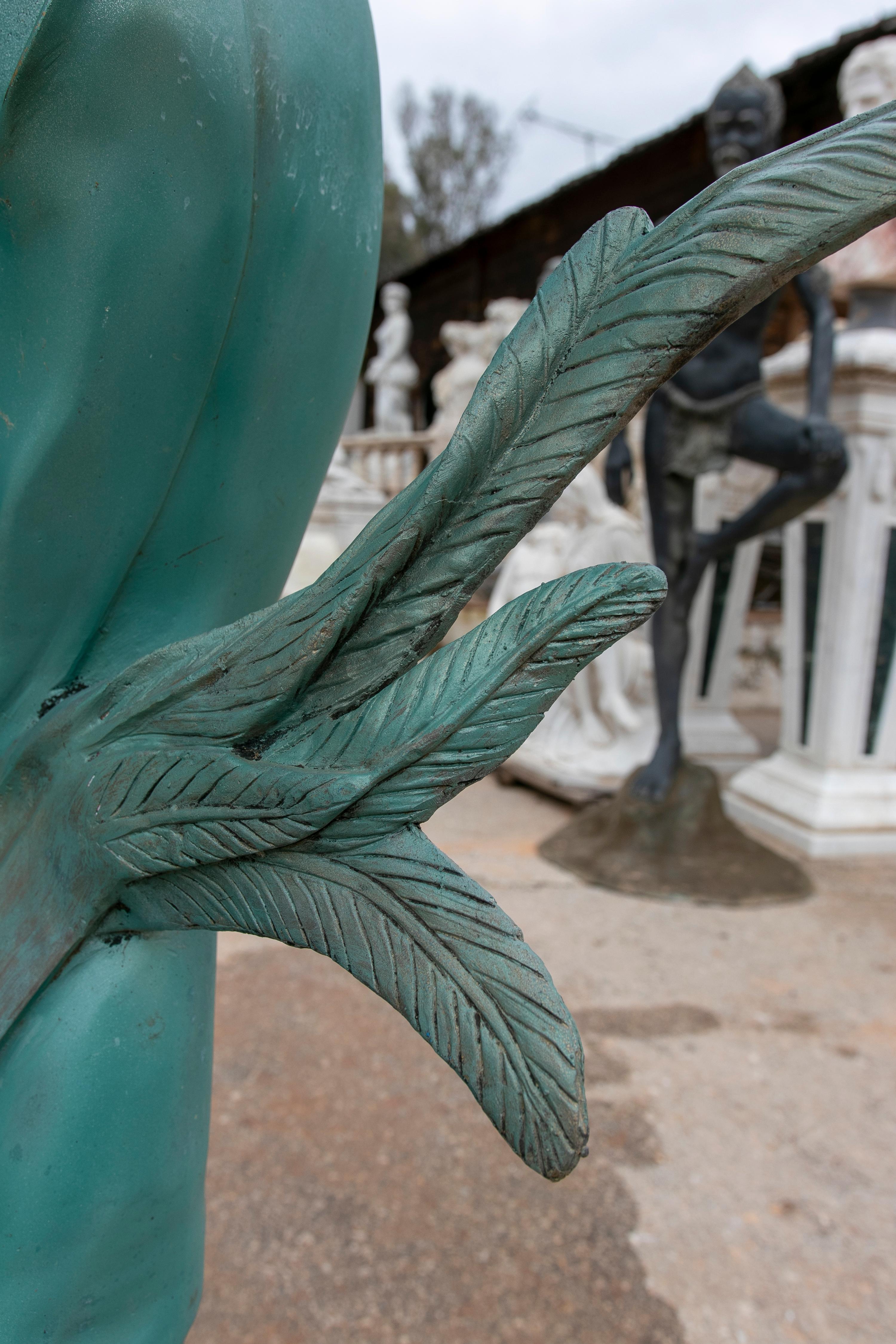 Sculpture en bronze grandeur nature d'une femme romantique des années 1980 en vente 12