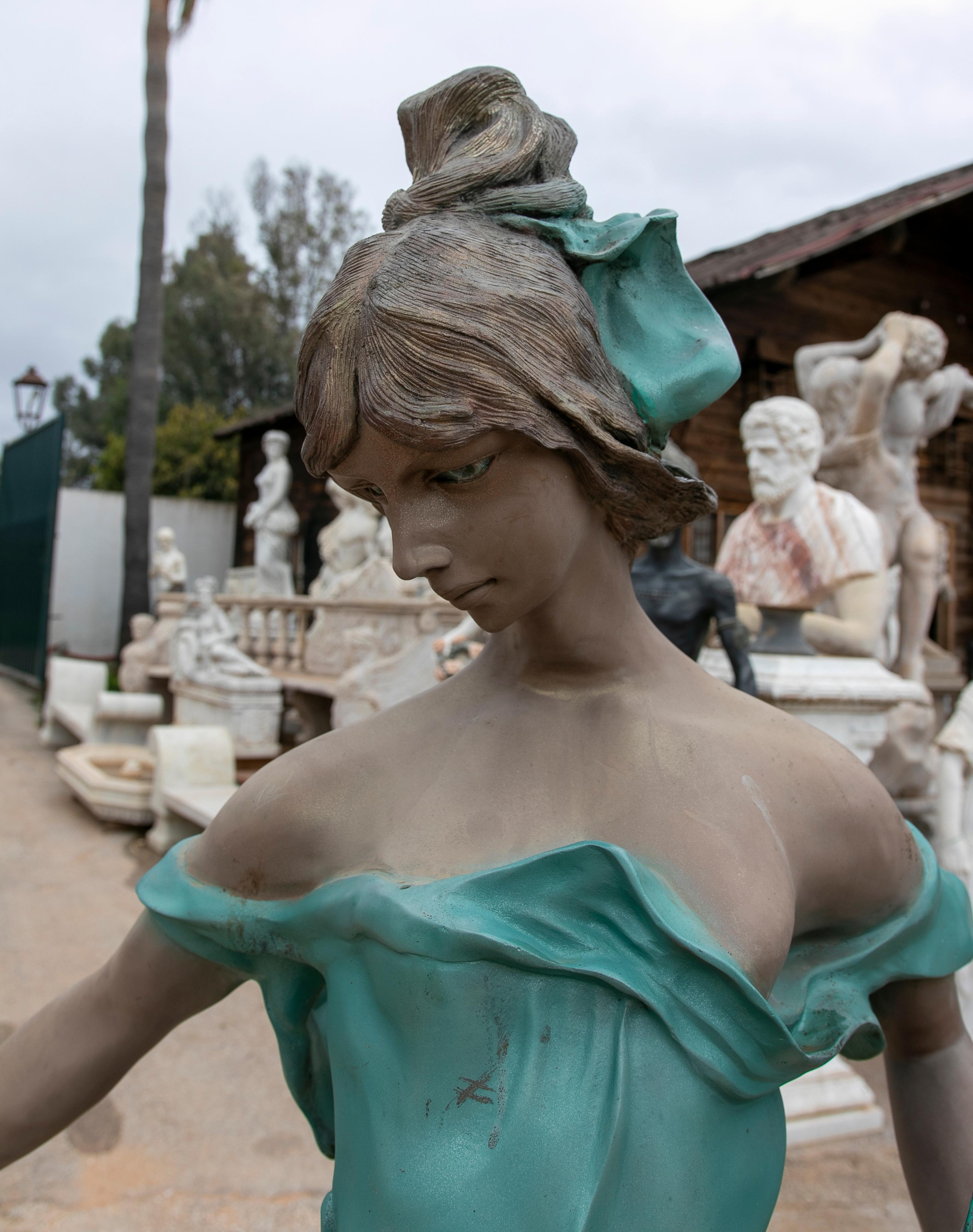 1980s Life-Size Bronze Sculpture of a Romantic Woman In Good Condition For Sale In Marbella, ES