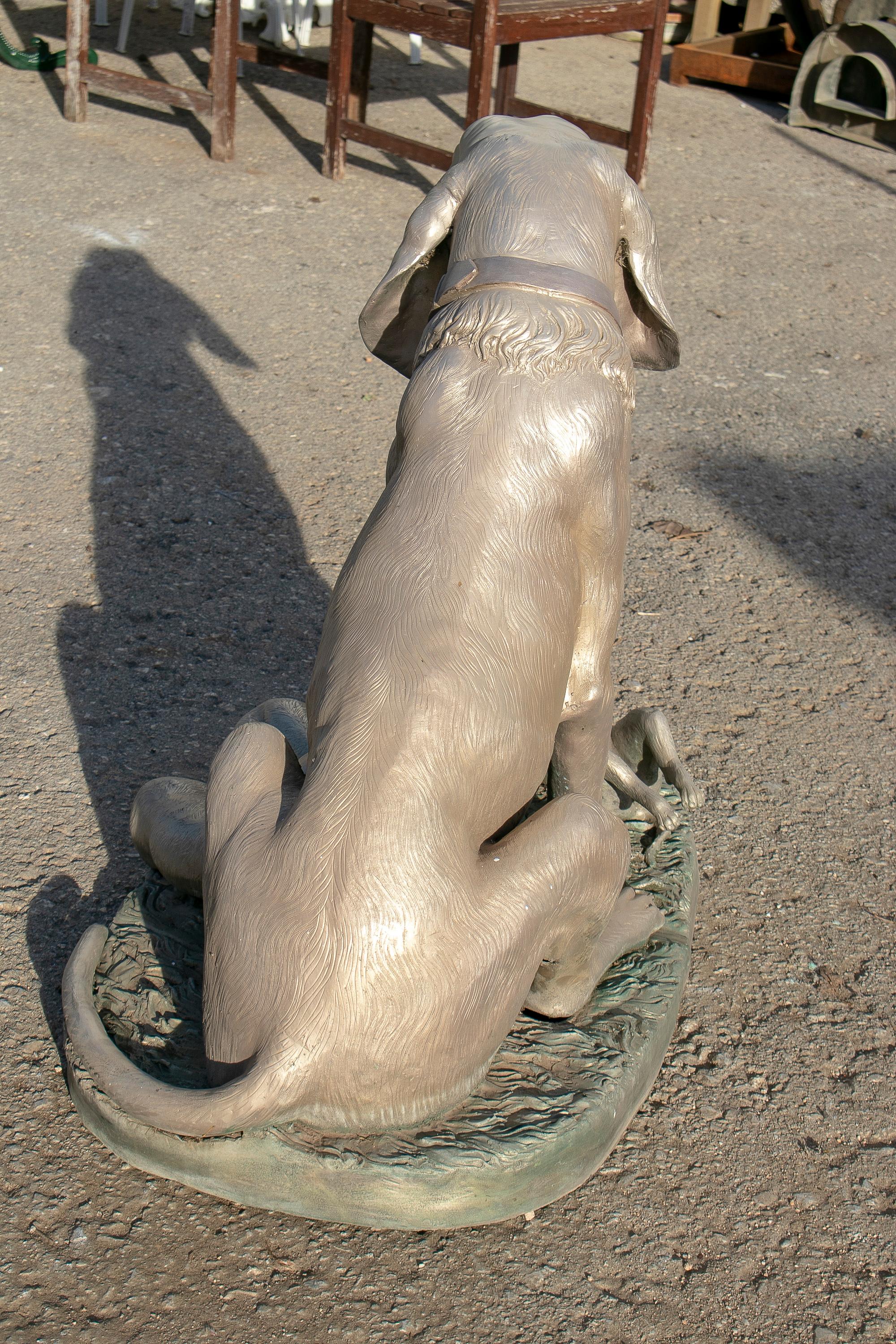 Sculpture en bronze représentant un chien grandeur nature avec des cubes, années 1980 Bon état - En vente à Marbella, ES