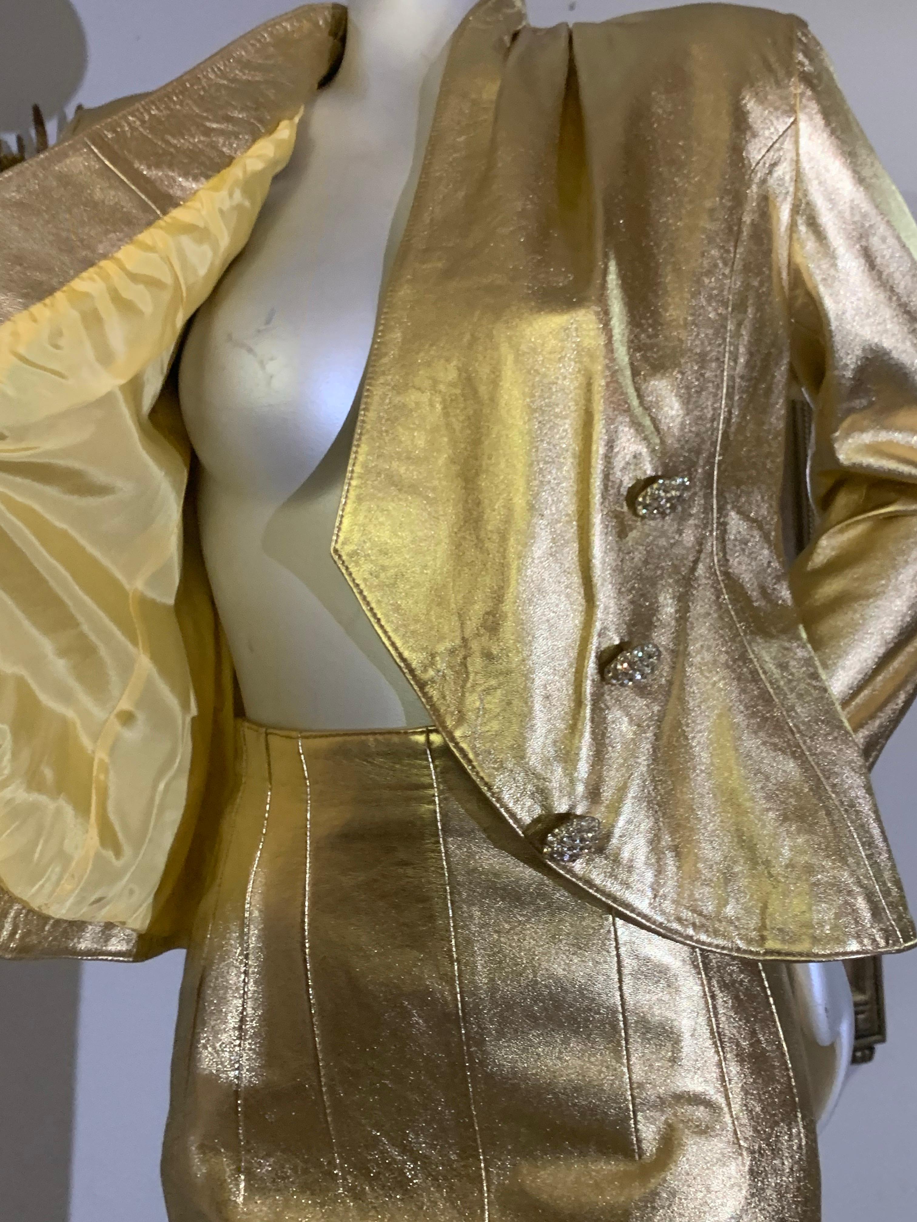 1980s Lillie Rubin Gold Metallic Leather Tailored Skirt Suit w Rhinestone Button For Sale 11