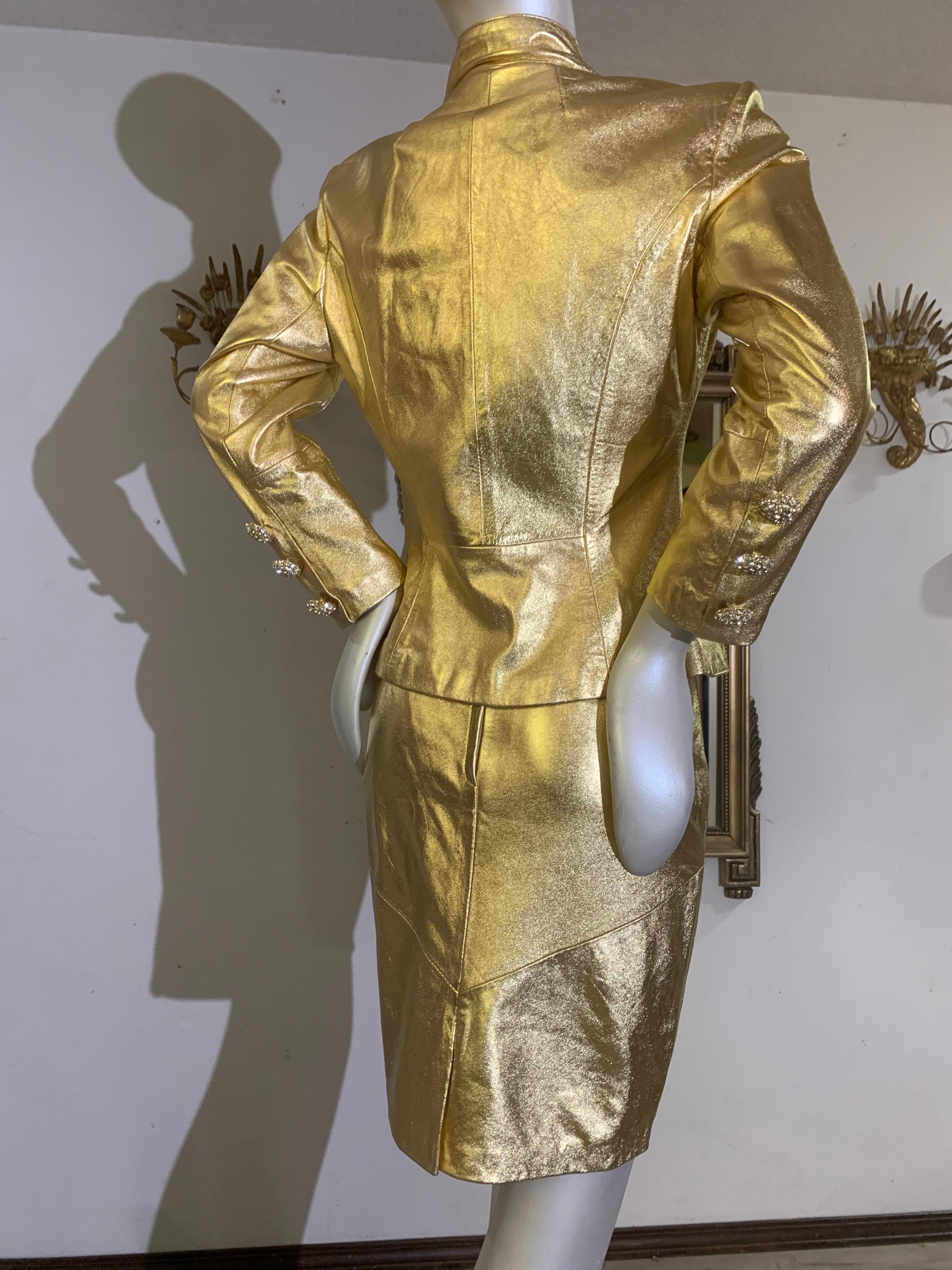 1980s Lillie Rubin Gold Metallic Leather Tailored Skirt Suit w Rhinestone Button In Excellent Condition For Sale In Gresham, OR